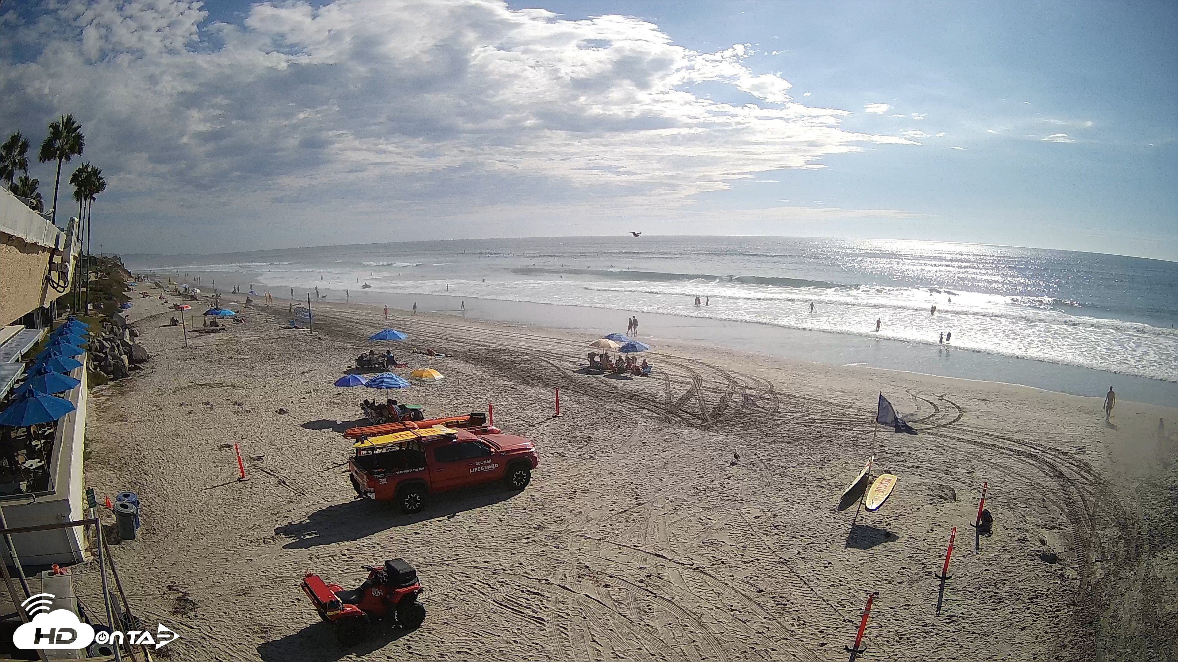 Snapshot of 17th St. Del Mar Beach - 4K SW Live Webcam taken Sep 9, 2026, 4:09pm PDT