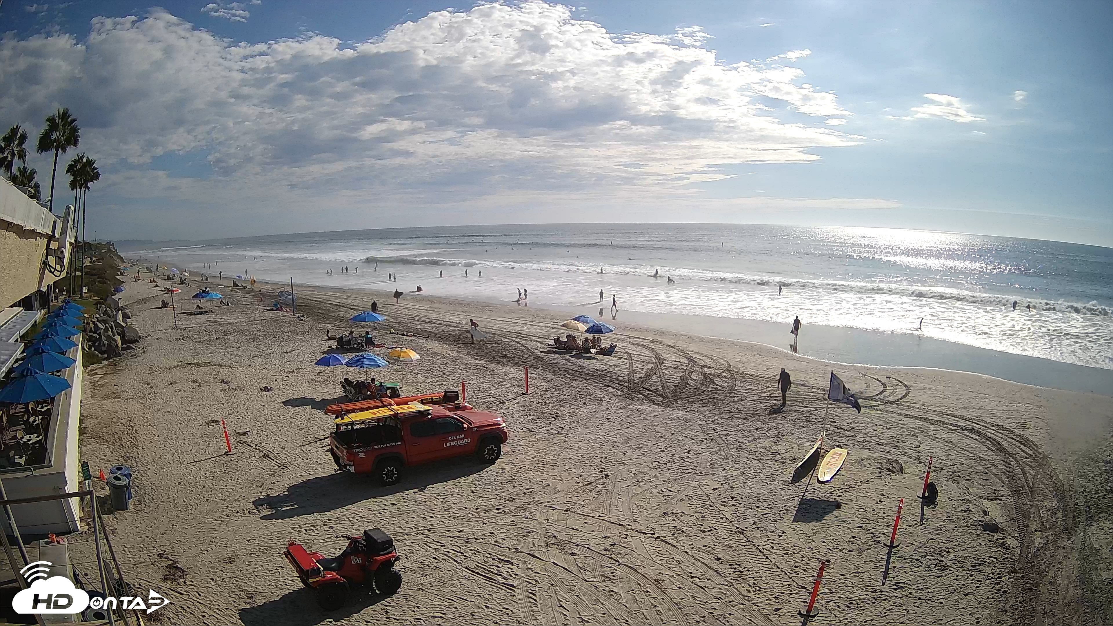 Snapshot of 17th St. Del Mar Beach - 4K SW Live Webcam taken Sep 9, 2026, 4:18pm PDT
