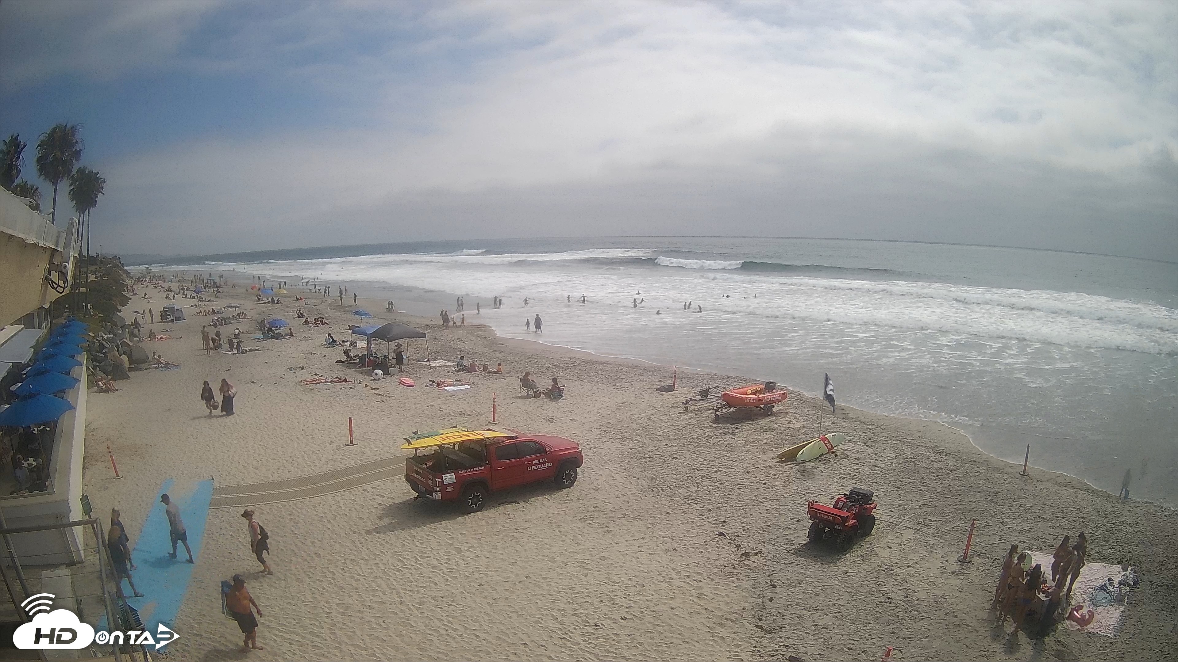 Snapshot of 17th St. Del Mar Beach - 4K SW Live Webcam taken Jun 5, 2026, 3:17pm PDT