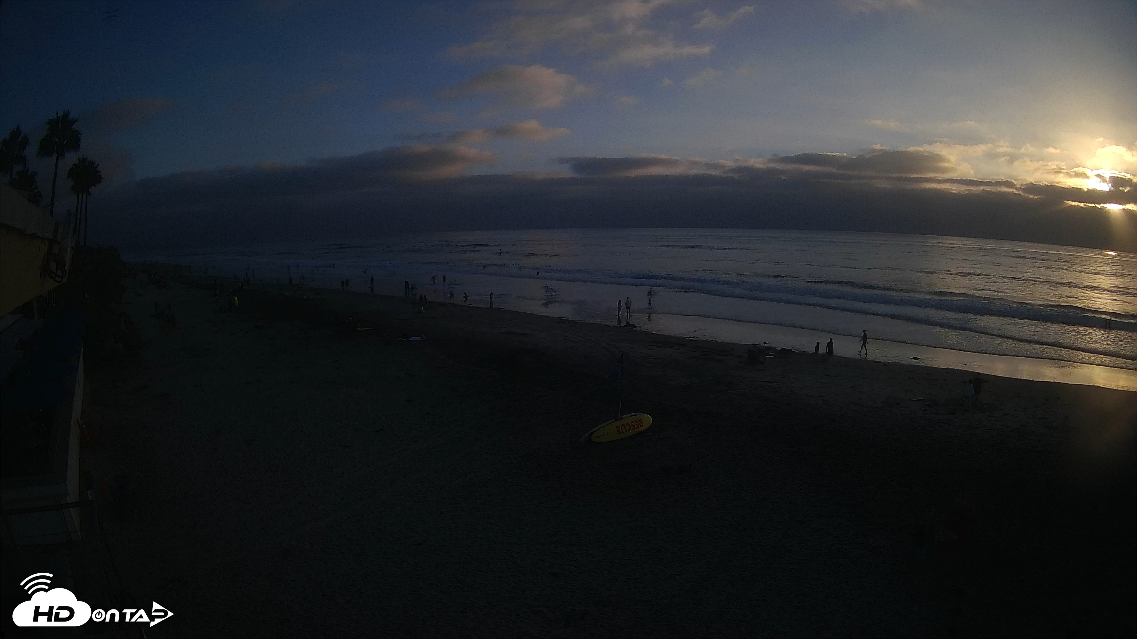 Snapshot of 17th St. Del Mar Beach - 4K SW Live Webcam taken Sep 12, 2026, 6:34pm PDT