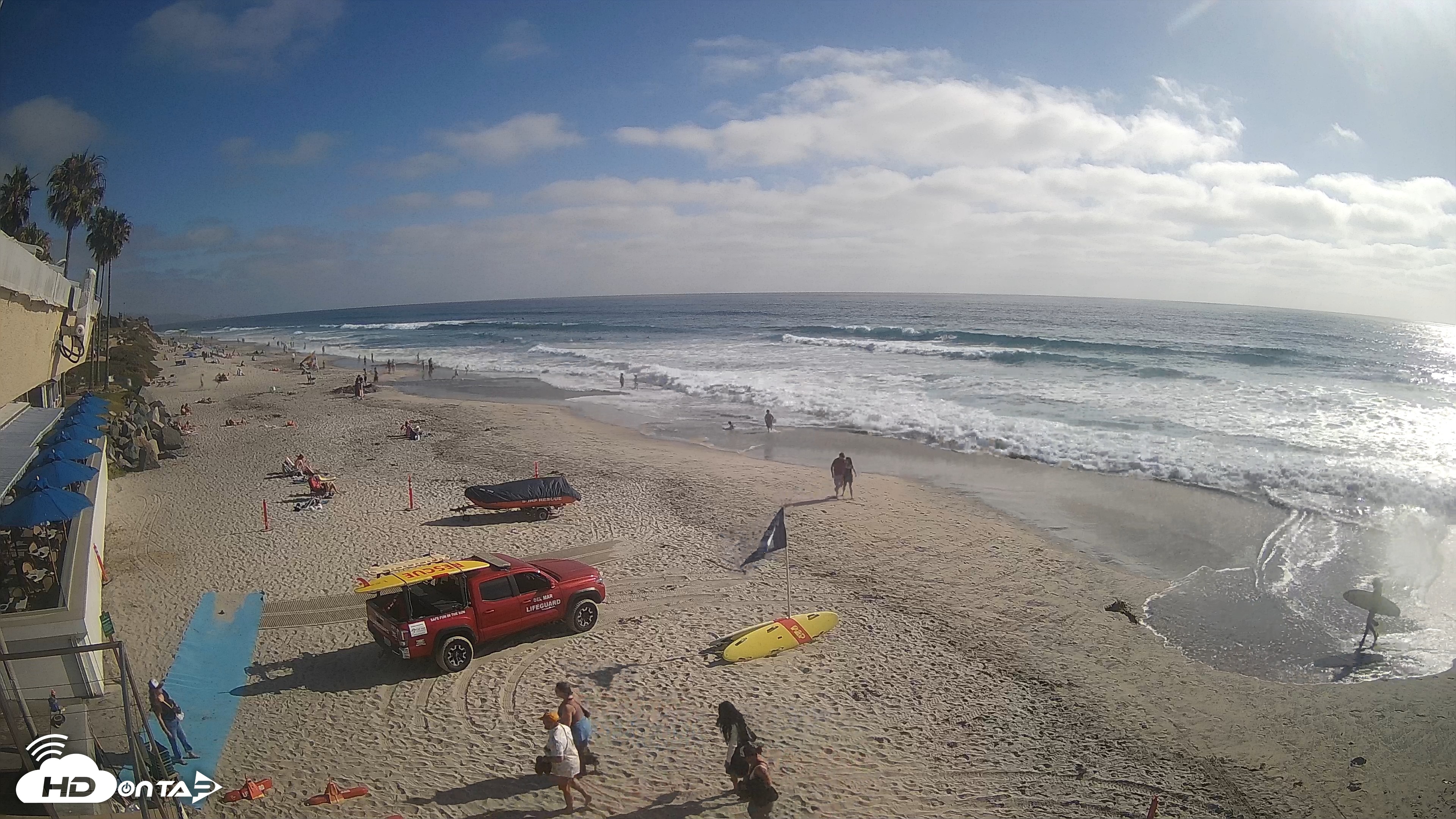 Snapshot of 17th St. Del Mar Beach - 4K SW Live Webcam taken Jun 9, 2026, 5:17pm PDT