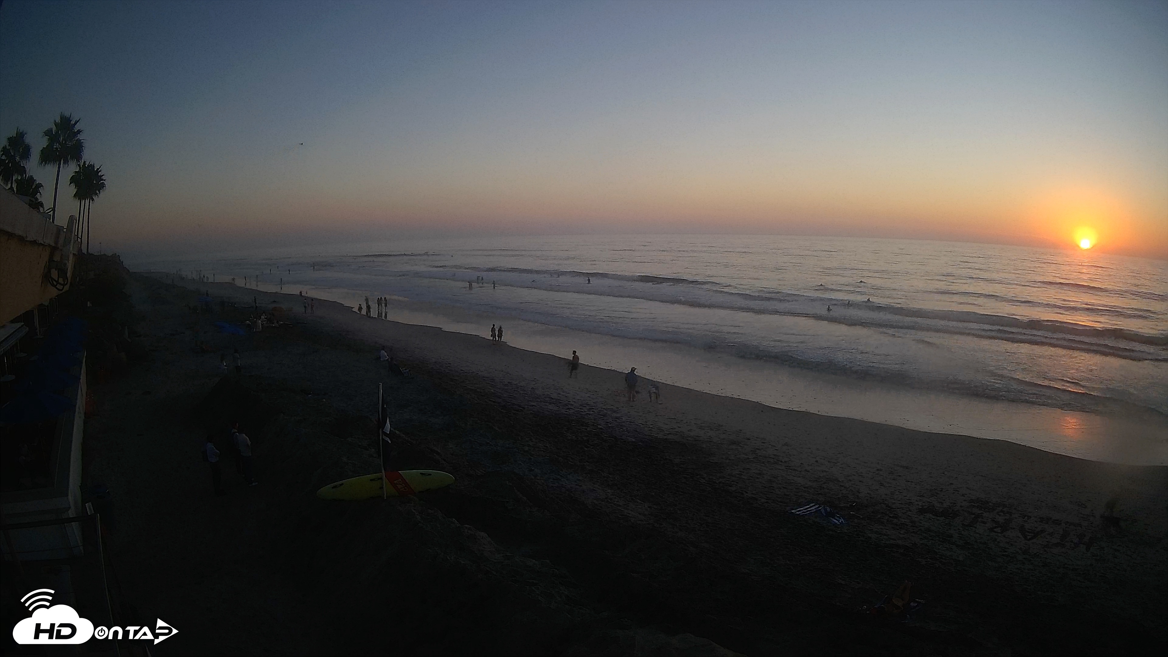 Snapshot of 17th St. Del Mar Beach - 4K SW Live Webcam taken Oct 2, 2026, 6:29pm PDT