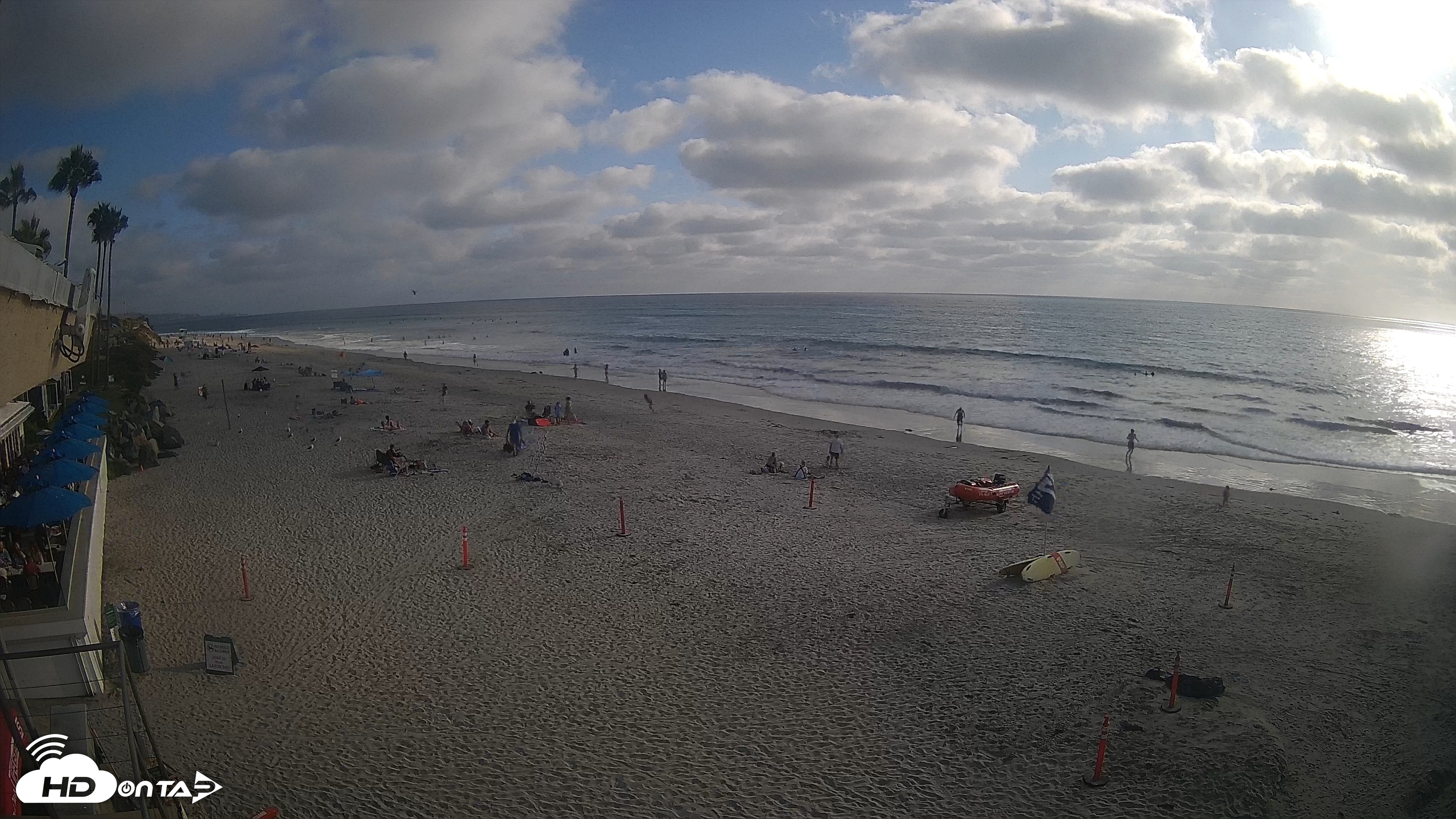 Snapshot of 17th St. Del Mar Beach - 4K SW Live Webcam taken Aug 12, 2026, 5:47pm PDT