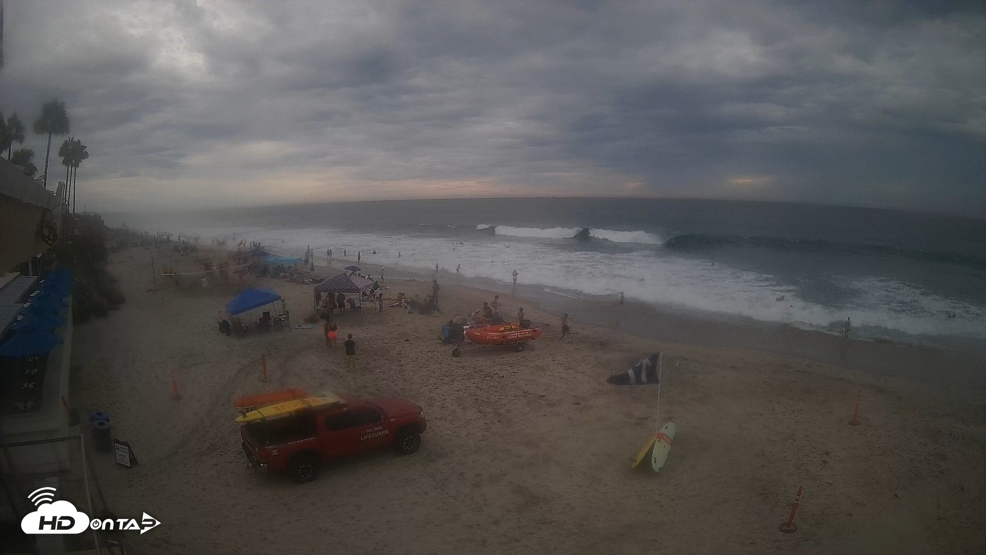 Snapshot of 17th St. Del Mar Beach - 4K SW Live Webcam taken Sep 6, 2026, 4:35pm PDT