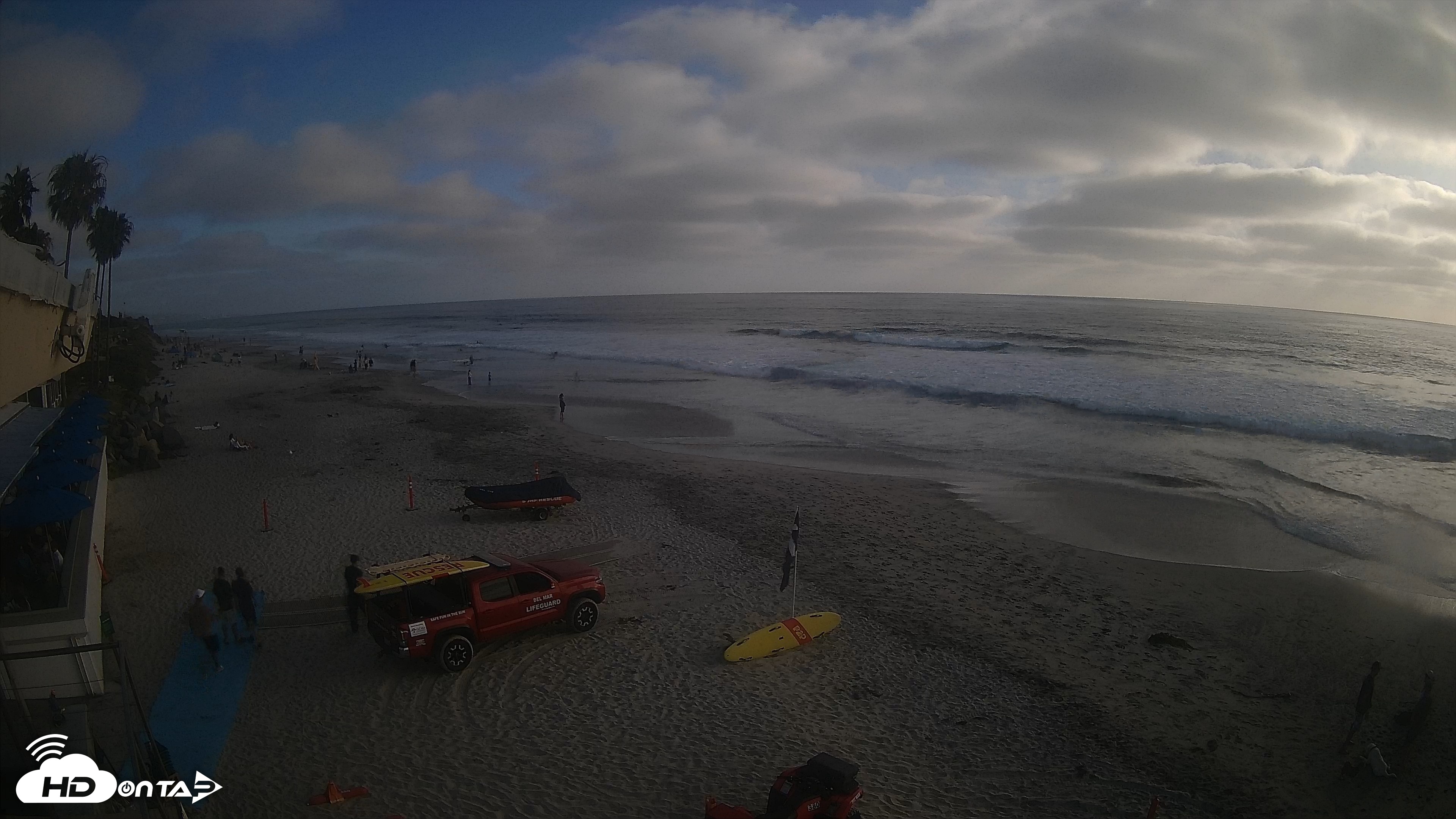 Snapshot of 17th St. Del Mar Beach - 4K SW Live Webcam taken Jun 9, 2026, 6:31pm PDT