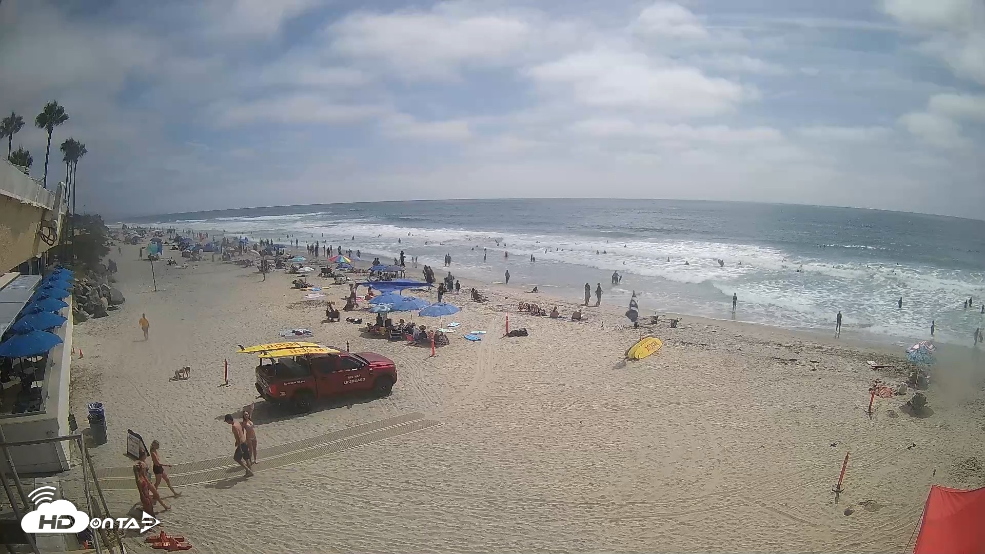 Snapshot of 17th St. Del Mar Beach - 4K SW Live Webcam taken Jul 24, 2026, 3:07pm PDT