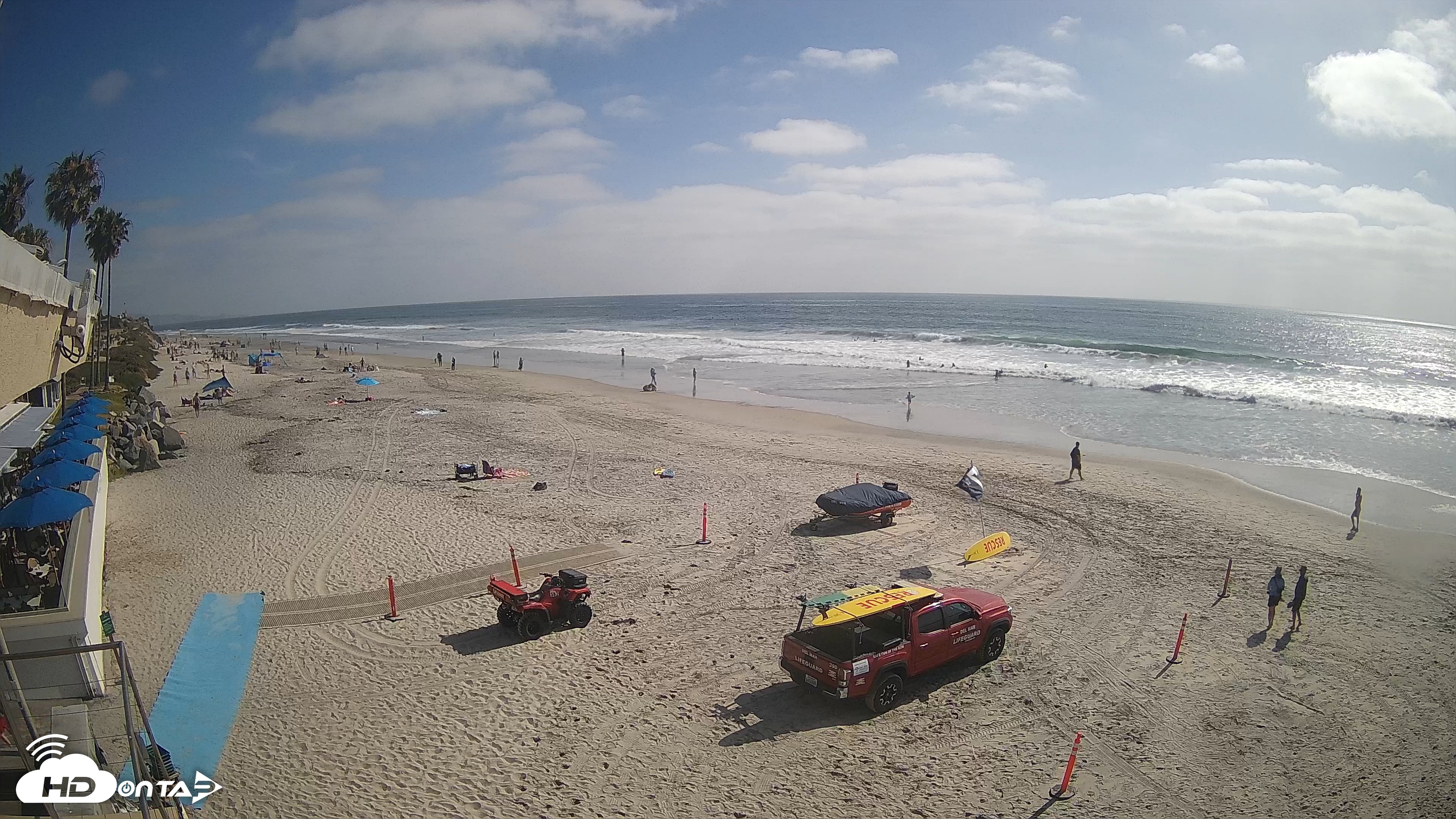 Snapshot of 17th St. Del Mar Beach - 4K SW Live Webcam taken Jun 1, 2026, 4:30pm PDT