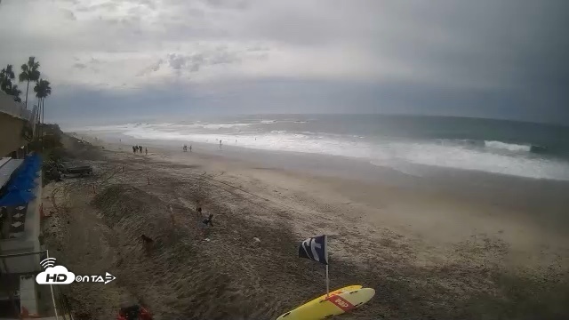 Snapshot of 17th St. Del Mar Beach - 4K SW Live Webcam taken Oct 10, 2026, 1:40pm PDT