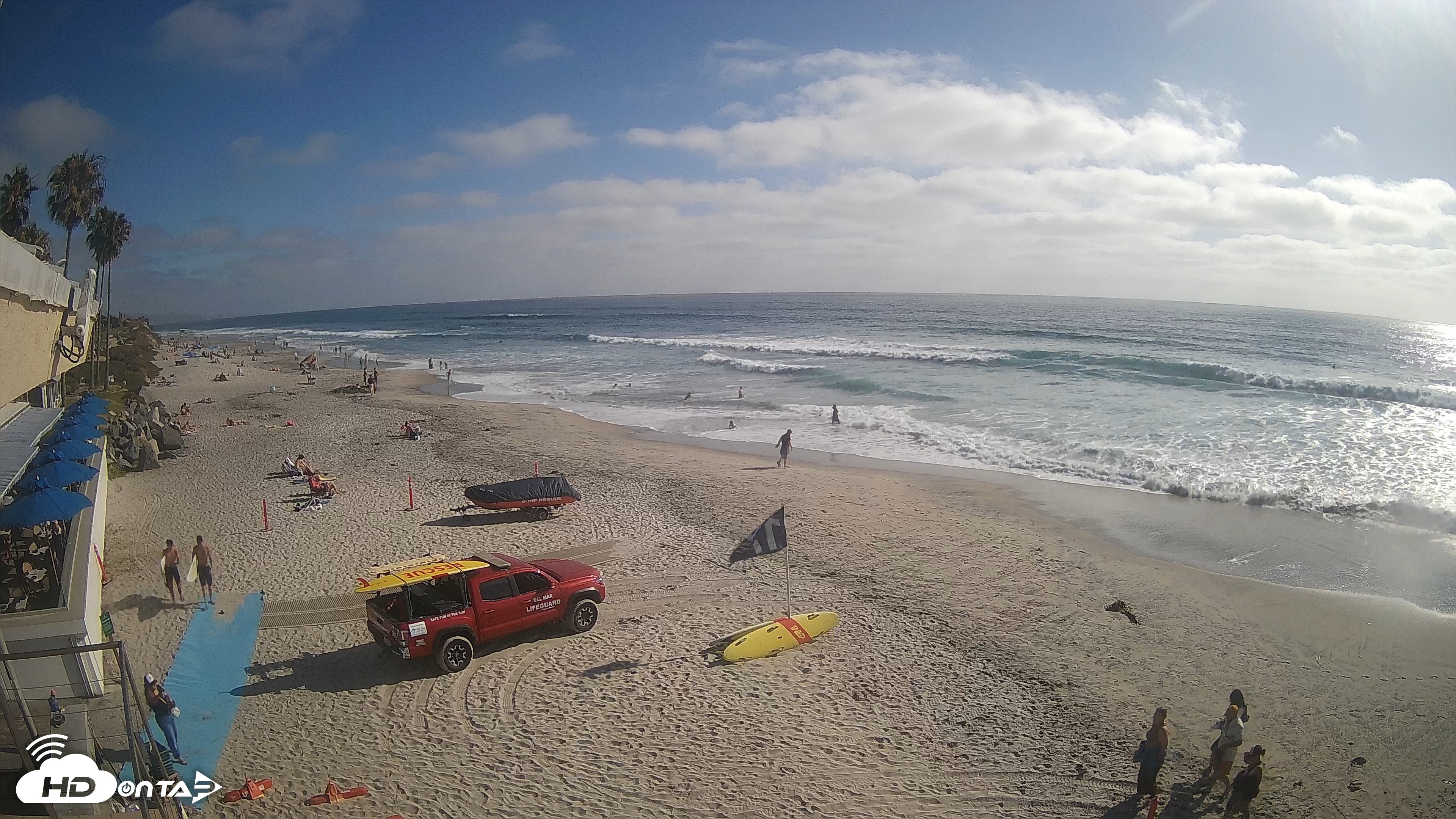 Snapshot of 17th St. Del Mar Beach - 4K SW Live Webcam taken Jun 9, 2026, 5:17pm PDT