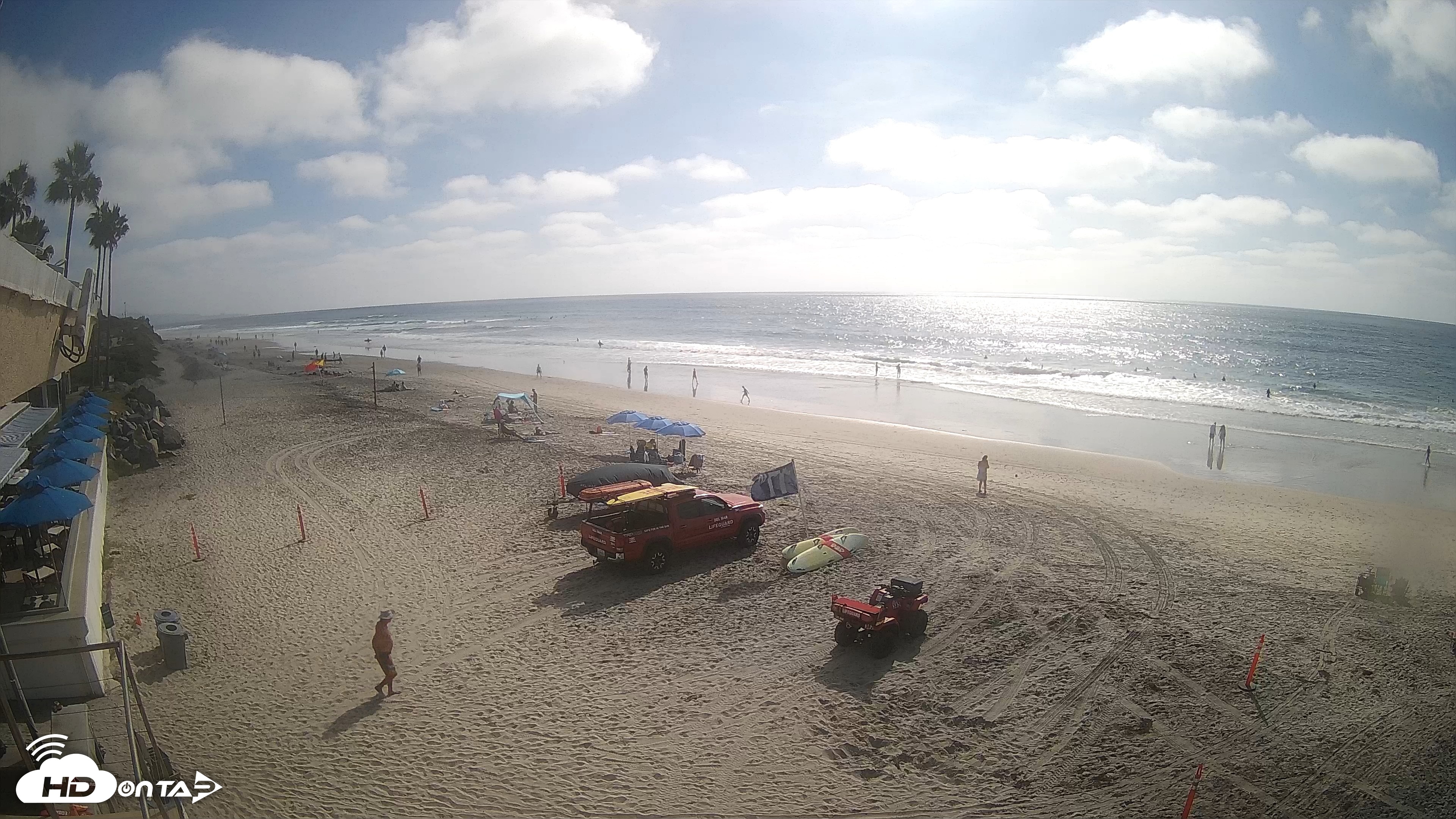 Snapshot of 17th St. Del Mar Beach - 4K SW Live Webcam taken Sep 25, 2026, 3:31pm PDT