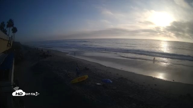 Snapshot of 17th St. Del Mar Beach - 4K SW Live Webcam taken Oct 8, 2026, 5:37pm PDT