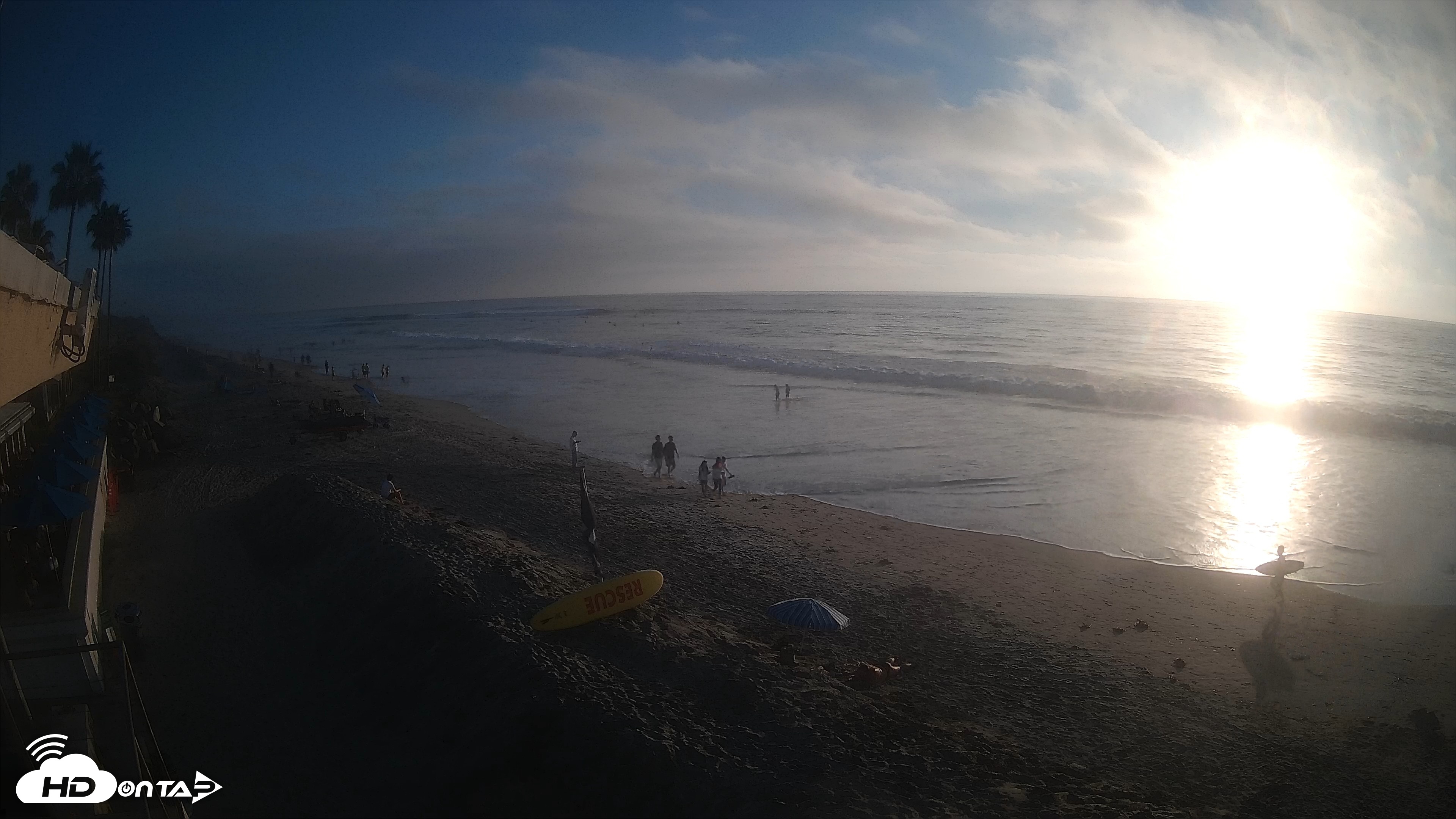 Snapshot of 17th St. Del Mar Beach - 4K SW Live Webcam taken Oct 8, 2026, 5:53pm PDT
