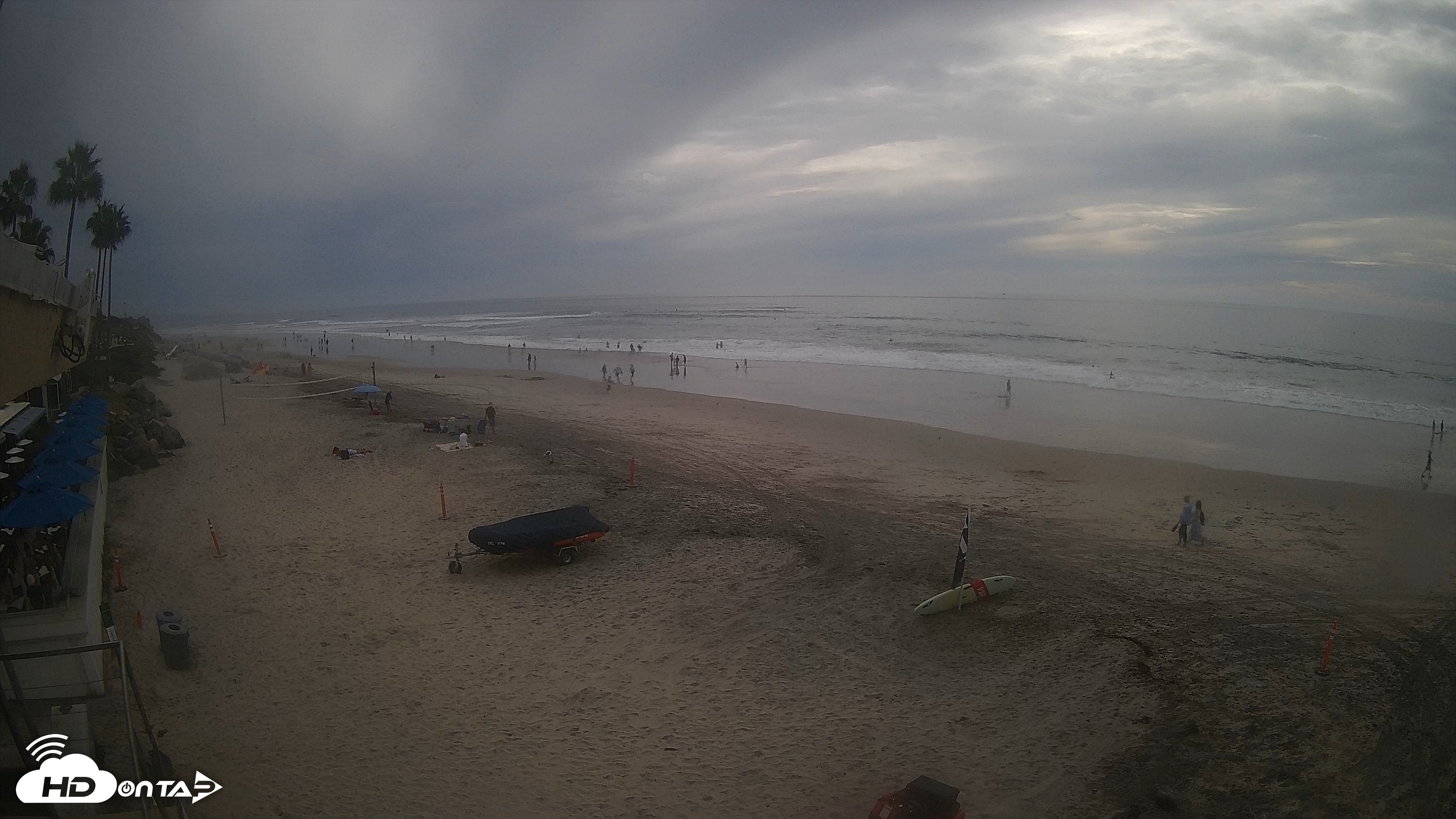 Snapshot of 17th St. Del Mar Beach - 4K SW Live Webcam taken Sep 27, 2026, 3:36pm PDT