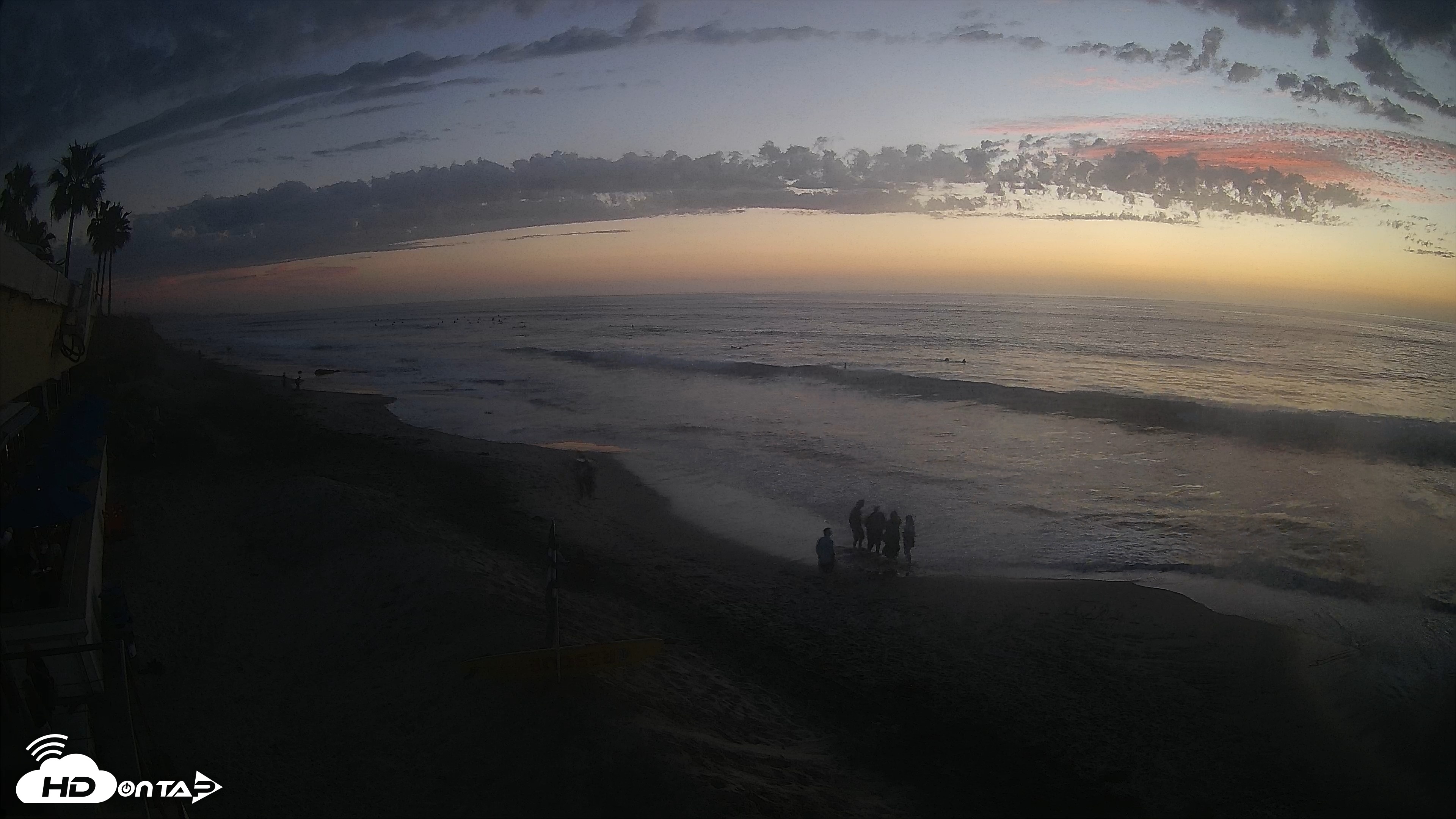 Snapshot of 17th St. Del Mar Beach - 4K SW Live Webcam taken Oct 20, 2026, 6:18pm PDT