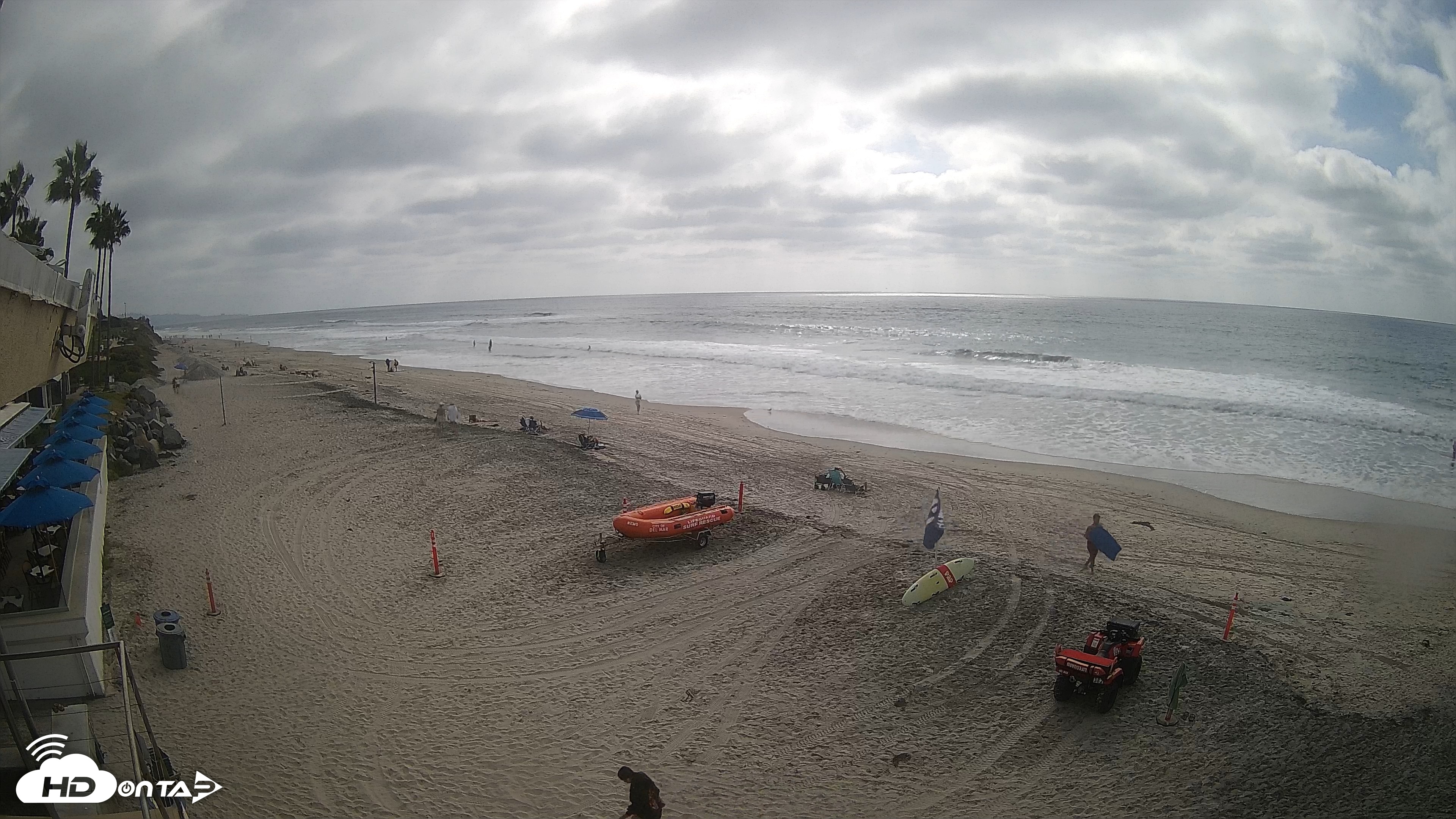 Snapshot of 17th St. Del Mar Beach - 4K SW Live Webcam taken Sep 23, 2026, 3:10pm PDT