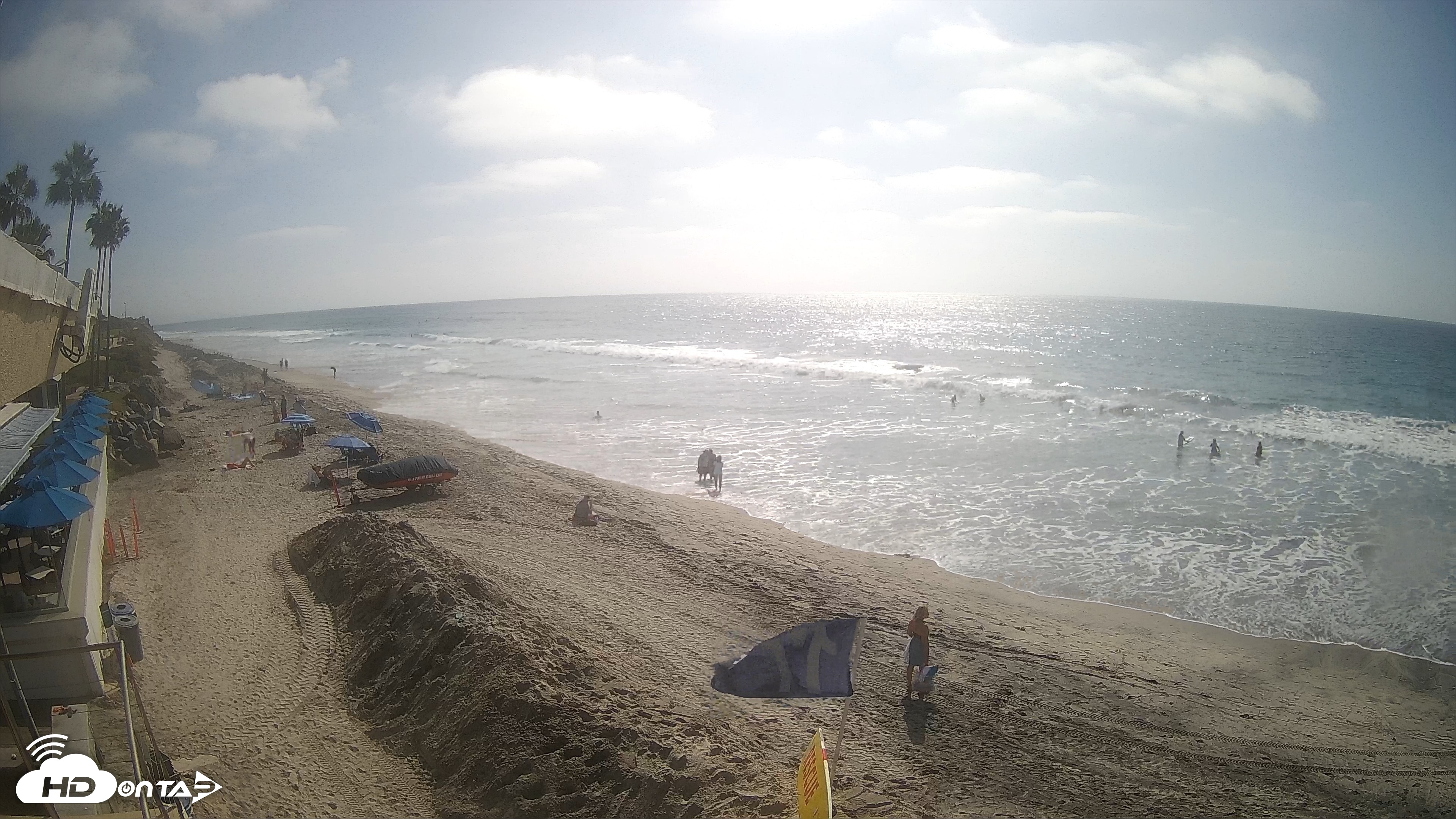 Snapshot of 17th St. Del Mar Beach - 4K SW Live Webcam taken Oct 1, 2026, 3:01pm PDT