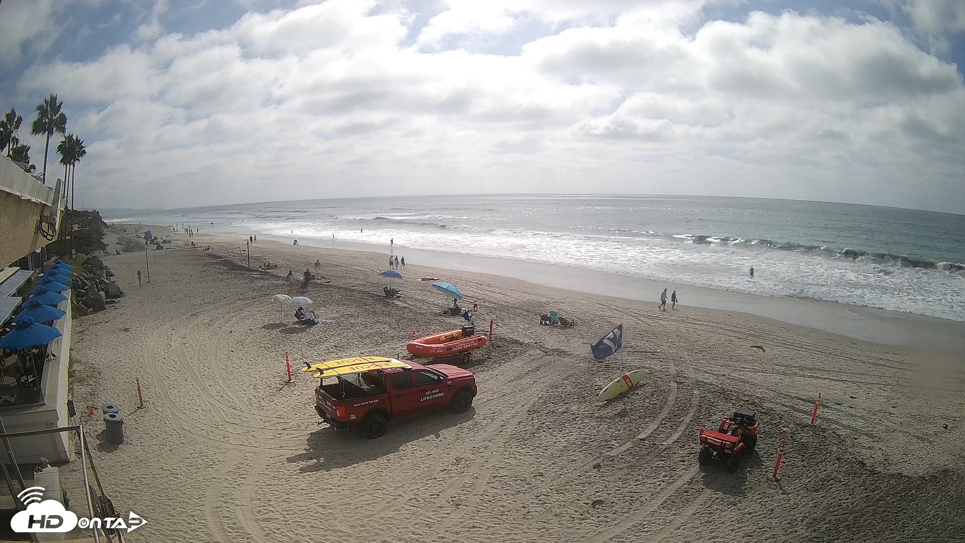 Snapshot of 17th St. Del Mar Beach - 4K SW Live Webcam taken Sep 23, 2026, 2:34pm PDT