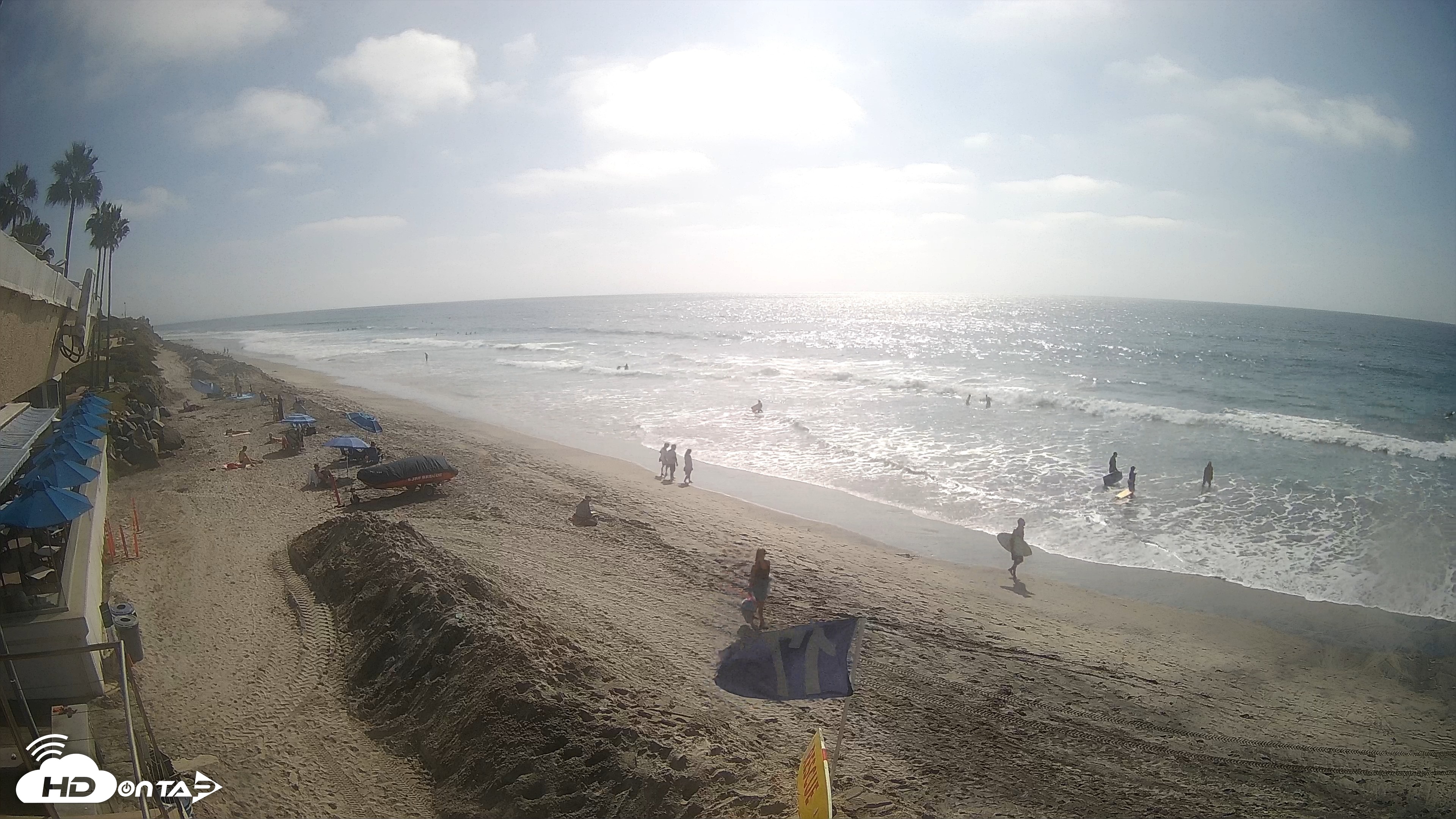 Snapshot of 17th St. Del Mar Beach - 4K SW Live Webcam taken Oct 1, 2026, 3:00pm PDT