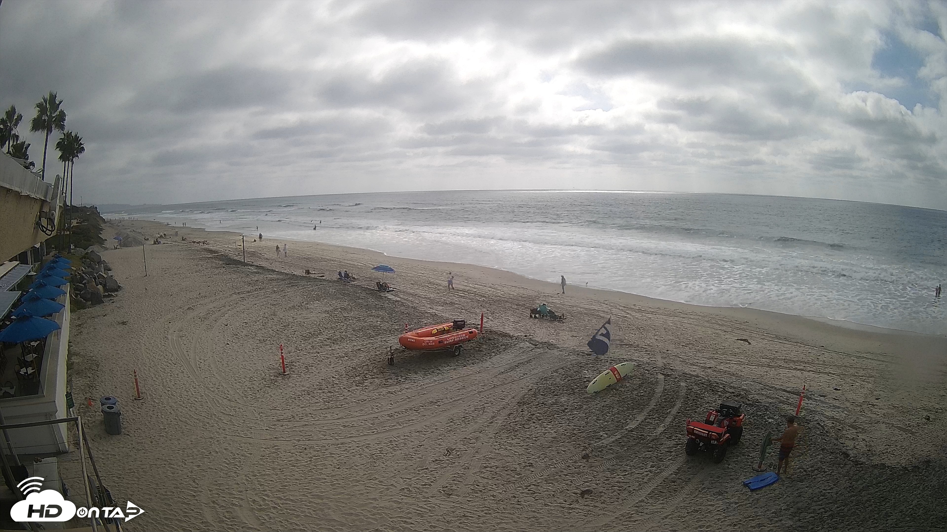 Snapshot of 17th St. Del Mar Beach - 4K SW Live Webcam taken Sep 23, 2026, 3:11pm PDT