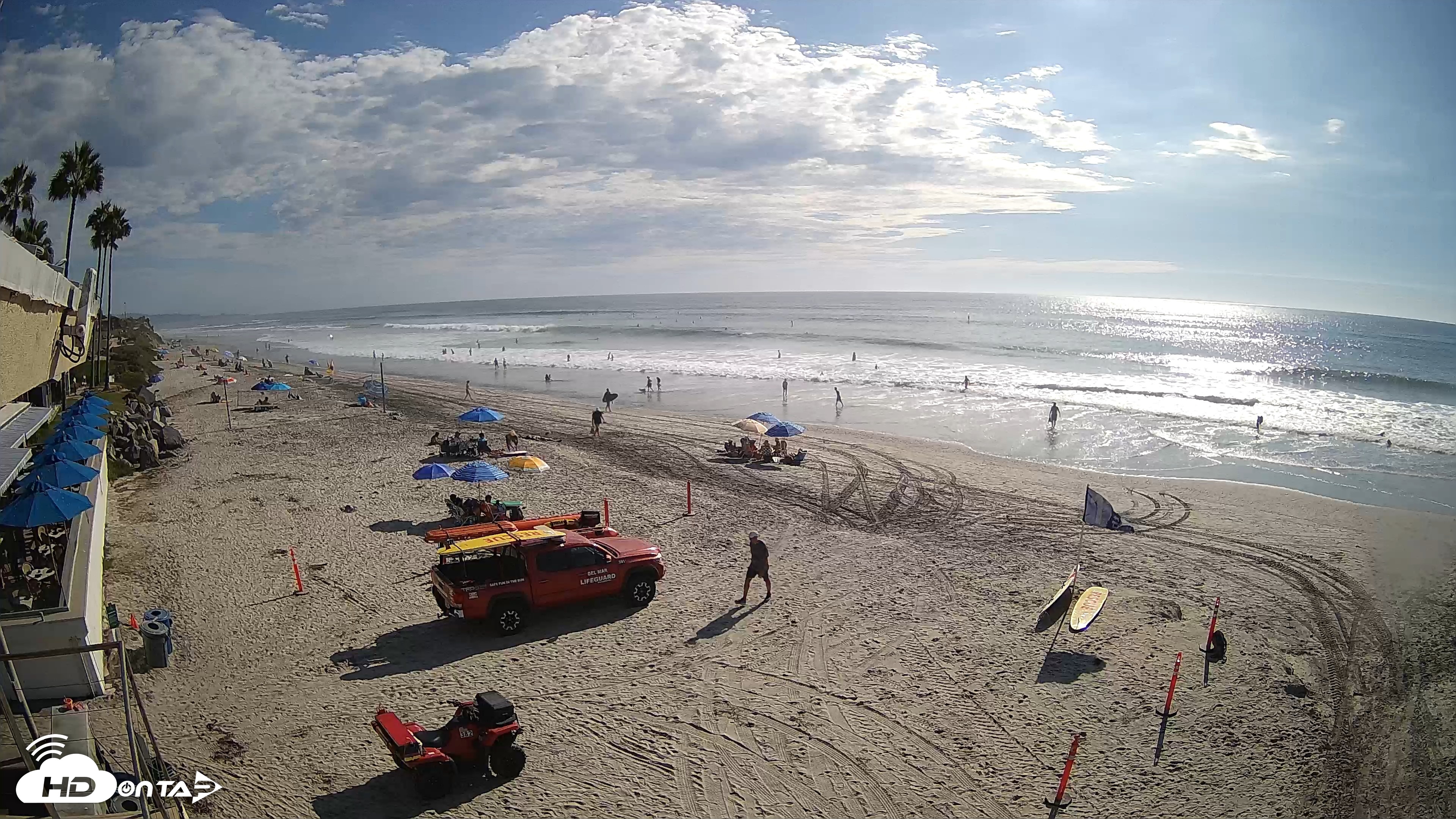 Snapshot of 17th St. Del Mar Beach - 4K SW Live Webcam taken Sep 9, 2026, 4:18pm PDT