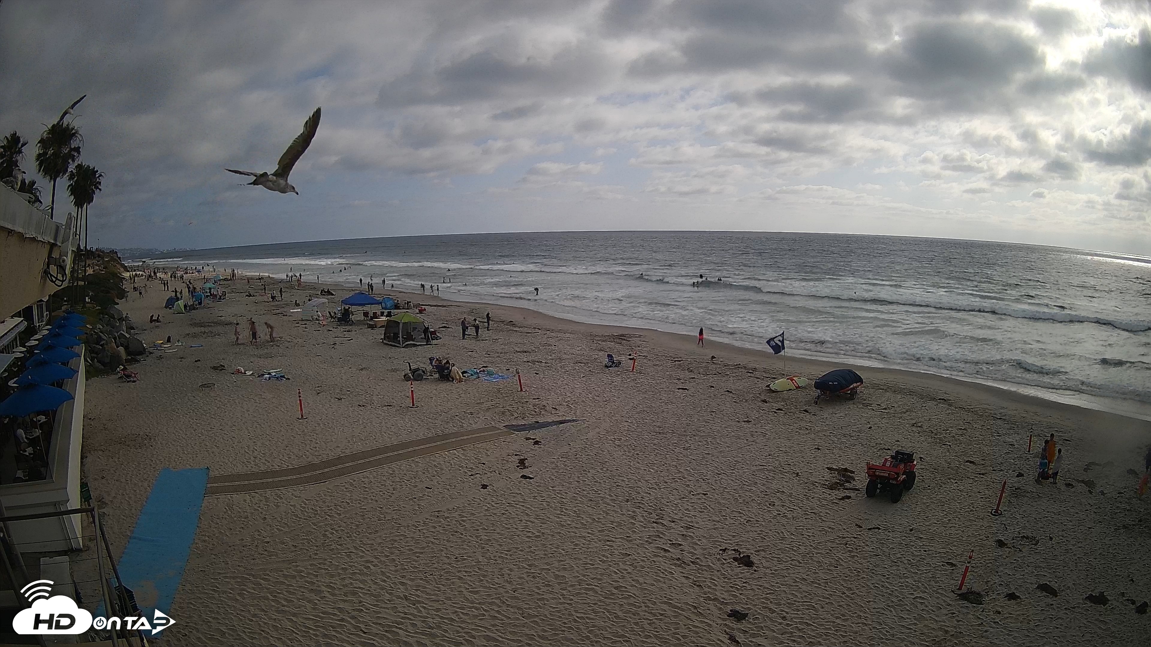 Snapshot of 17th St. Del Mar Beach - 4K SW Live Webcam taken May 23, 2026, 5:20pm PDT