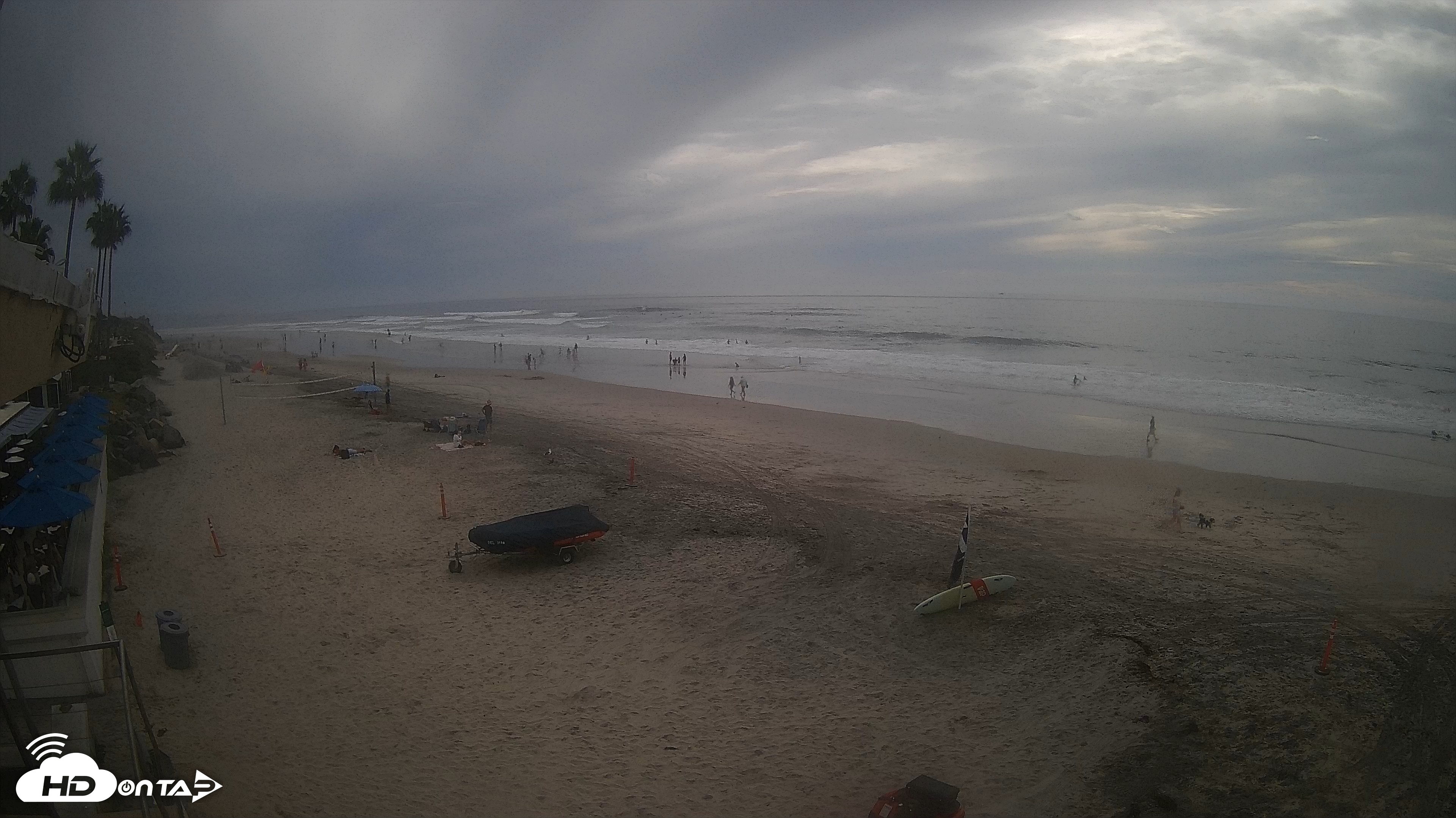 Snapshot of 17th St. Del Mar Beach - 4K SW Live Webcam taken Sep 27, 2026, 3:35pm PDT