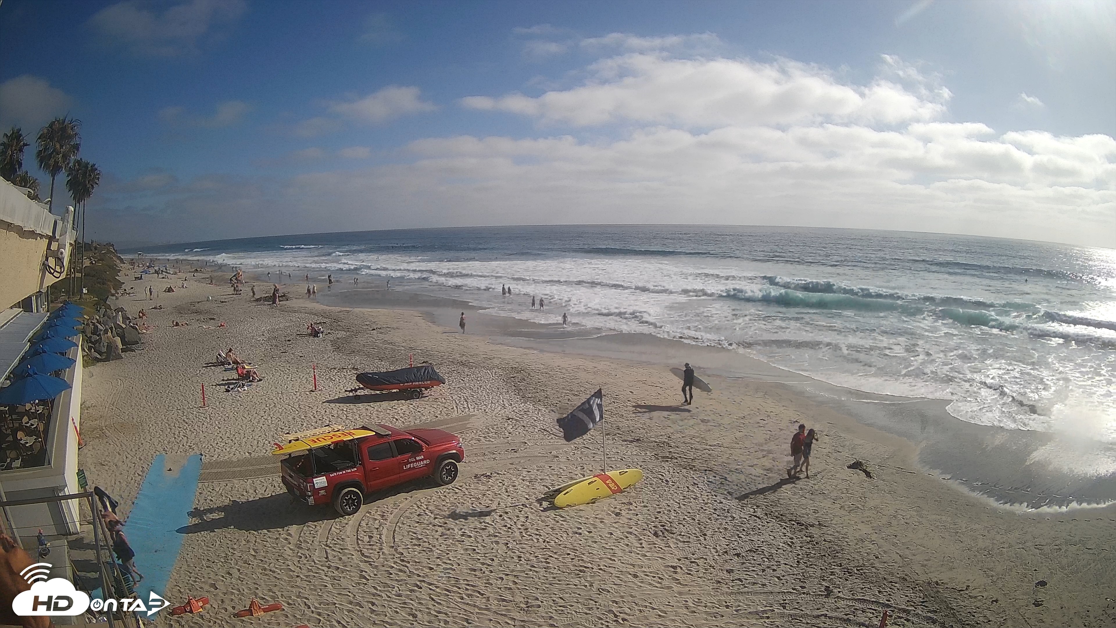 Snapshot of 17th St. Del Mar Beach - 4K SW Live Webcam taken Jun 9, 2026, 5:17pm PDT