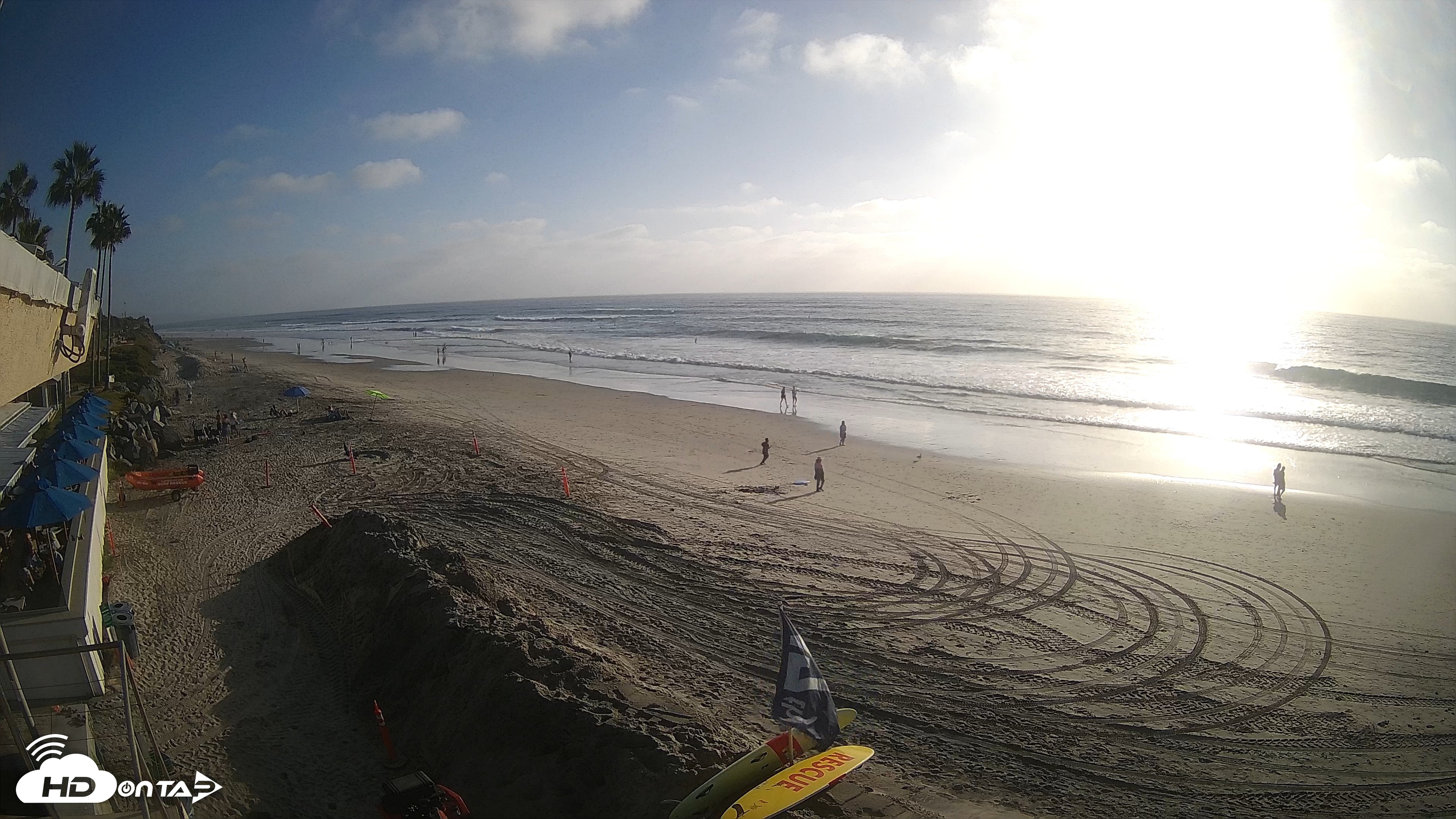 Snapshot of 17th St. Del Mar Beach - 4K SW Live Webcam taken Sep 30, 2026, 5:13pm PDT
