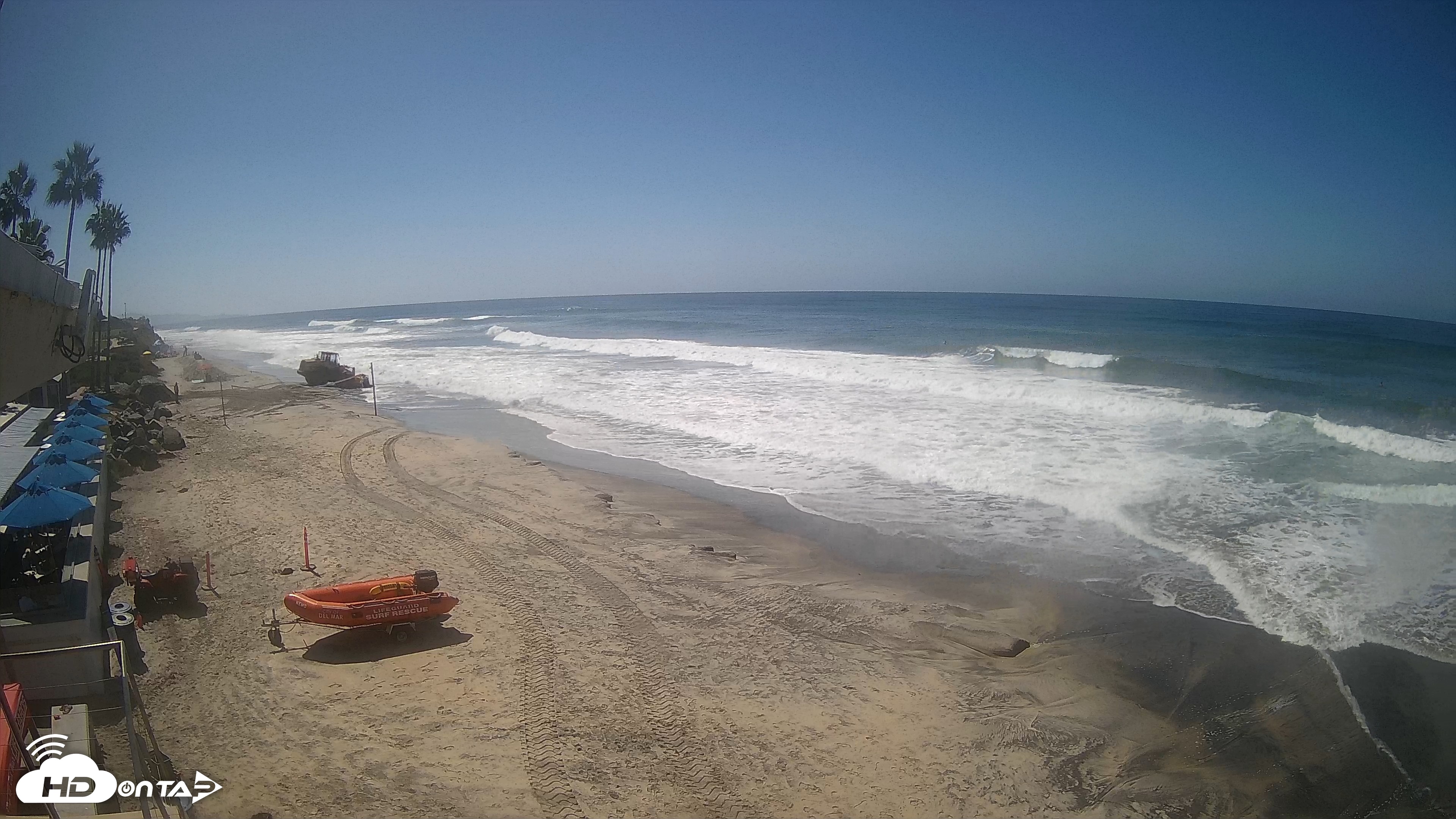 Snapshot of 17th St. Del Mar Beach - 4K SW Live Webcam taken Sep 29, 2026, 12:23pm PDT