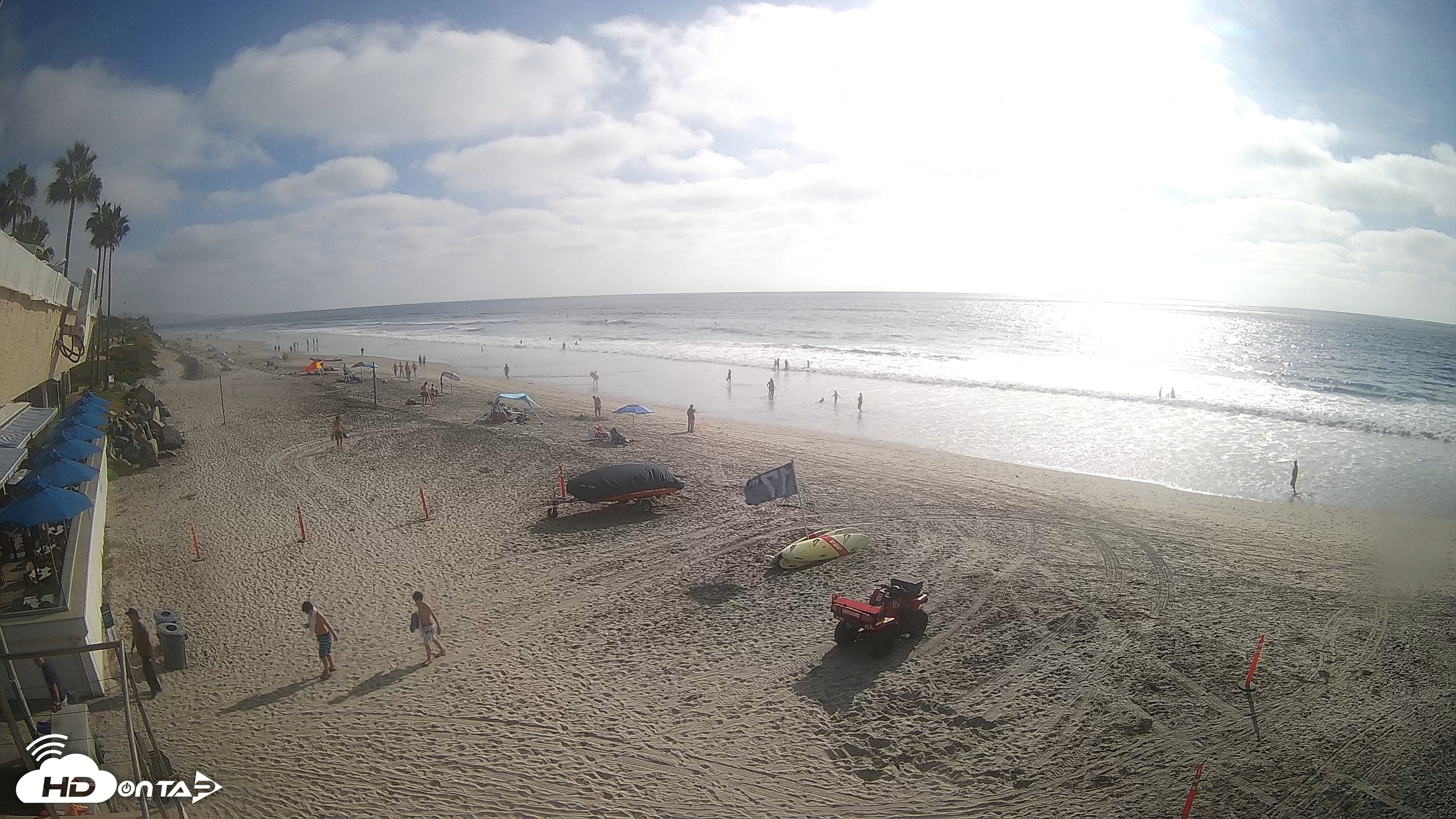 Snapshot of 17th St. Del Mar Beach - 4K SW Live Webcam taken Sep 25, 2026, 4:15pm PDT