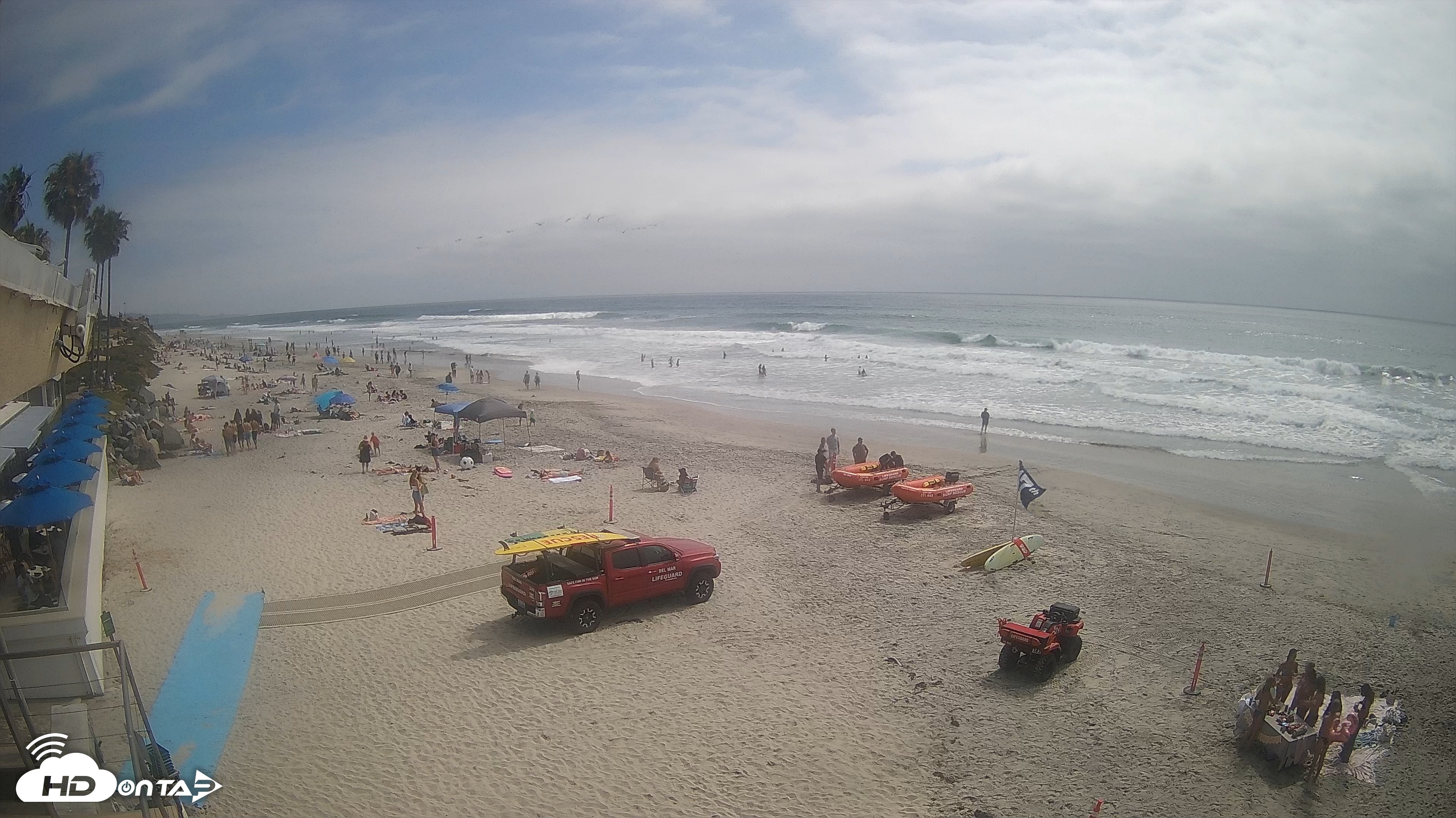 Snapshot of 17th St. Del Mar Beach - 4K SW Live Webcam taken Jun 5, 2026, 3:21pm PDT