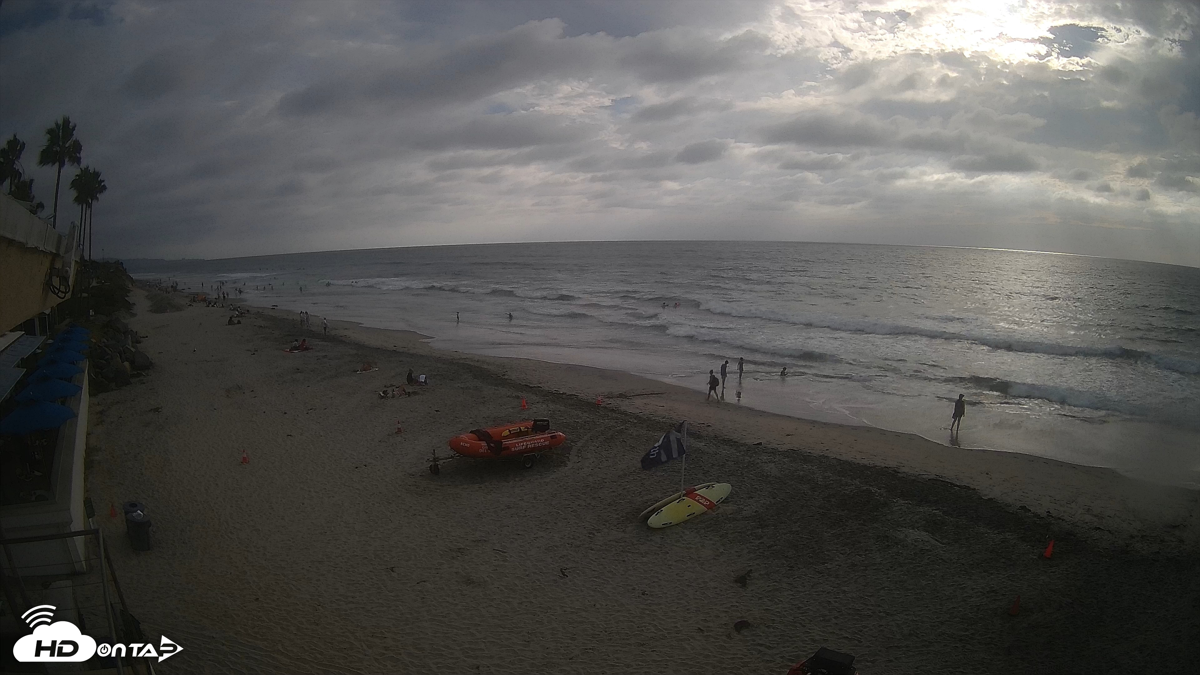 Snapshot of 17th St. Del Mar Beach - 4K SW Live Webcam taken Sep 20, 2026, 5:02pm PDT