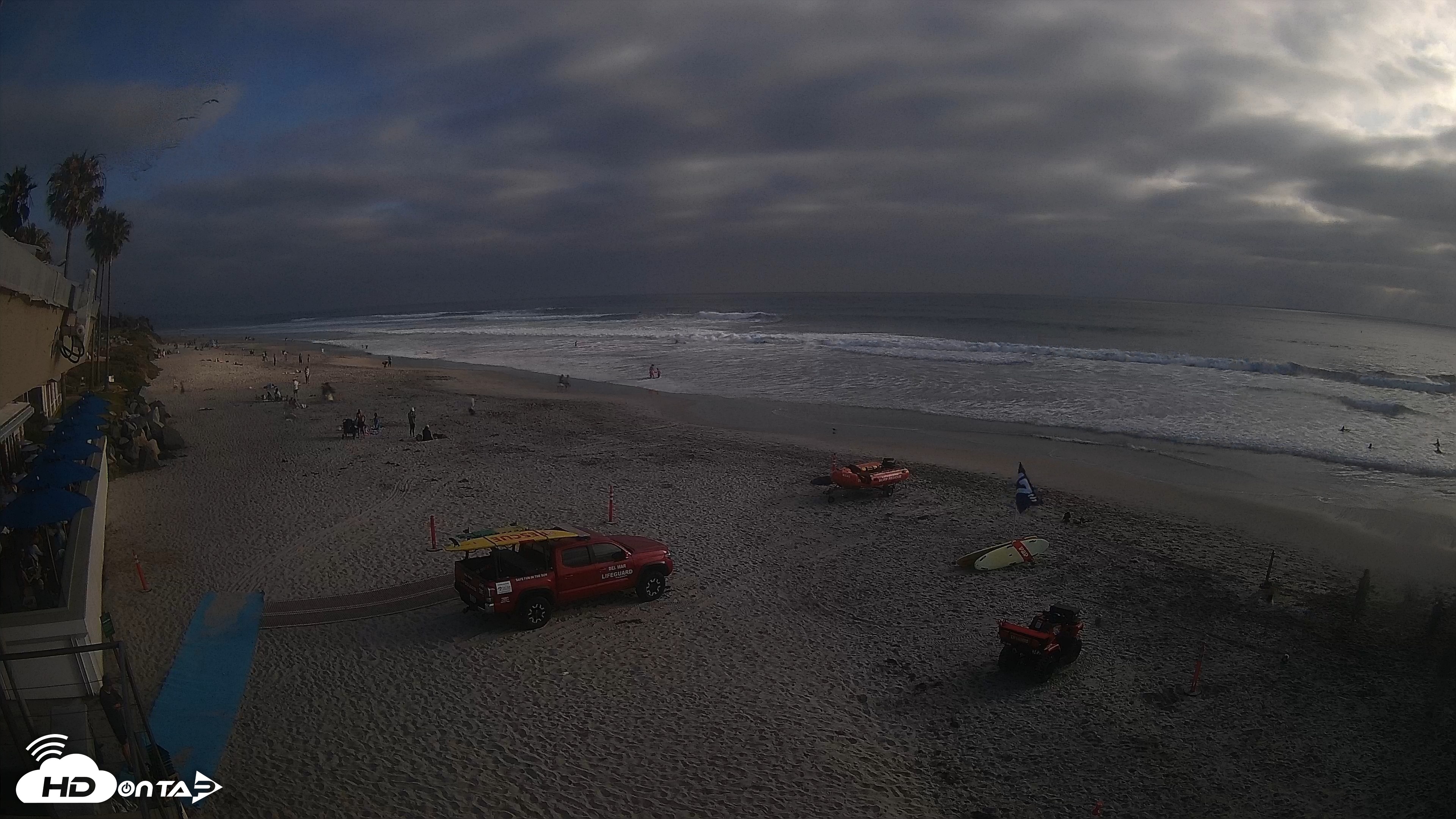 Snapshot of 17th St. Del Mar Beach - 4K SW Live Webcam taken Jun 5, 2026, 6:32pm PDT