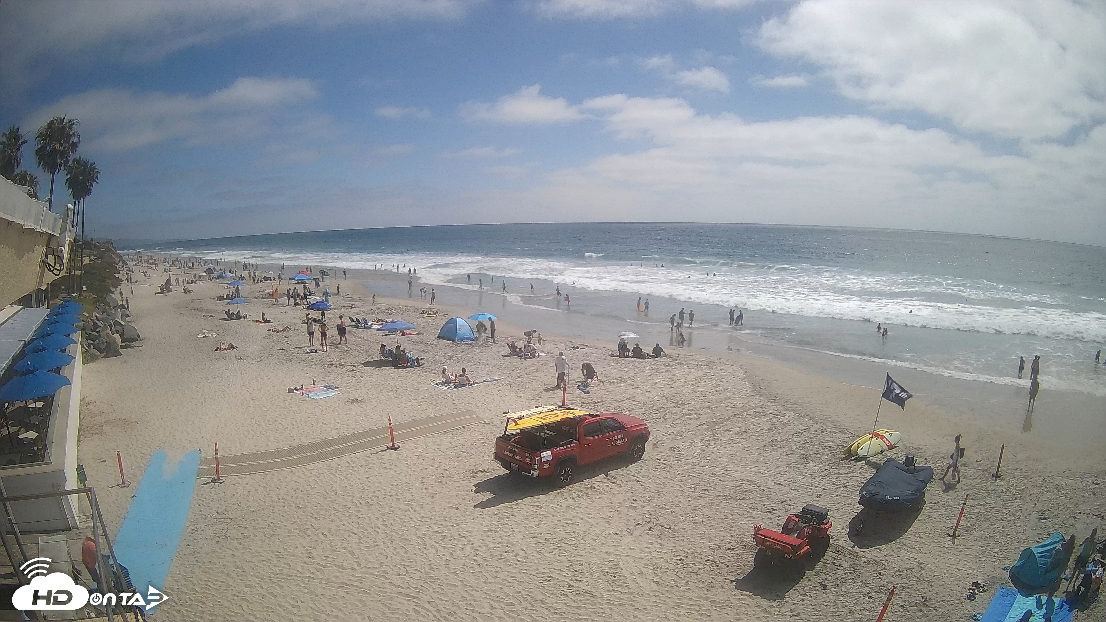 Snapshot of 17th St. Del Mar Beach - 4K SW Live Webcam taken Jun 10, 2026, 3:19pm PDT