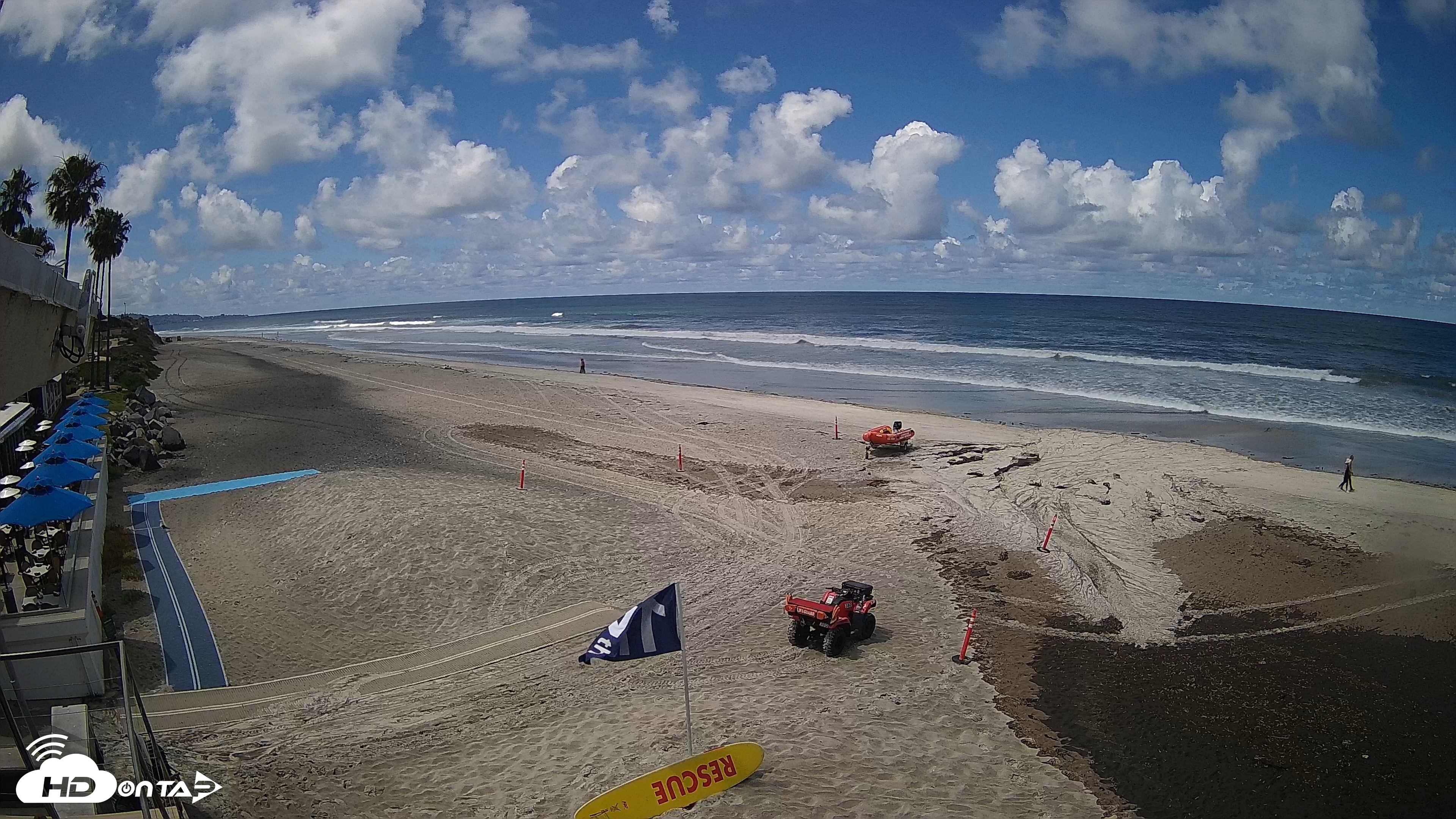 Snapshot of 17th St. Del Mar Beach - 4K SW Live Webcam taken May 5, 2026, 11:19am PDT