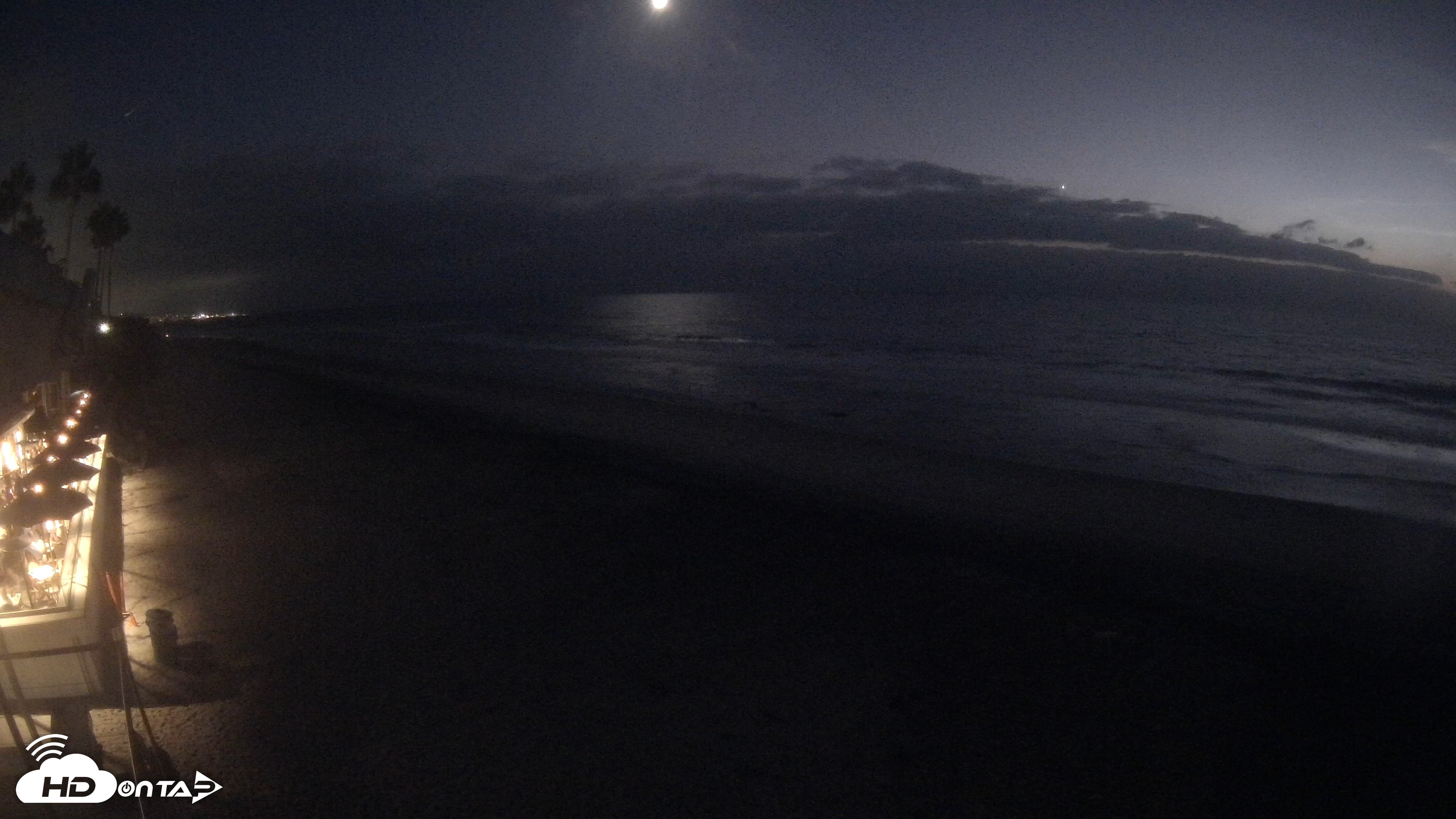 Snapshot of 17th St. Del Mar Beach - 4K SW Live Webcam taken Sep 16, 2026, 7:38pm PDT