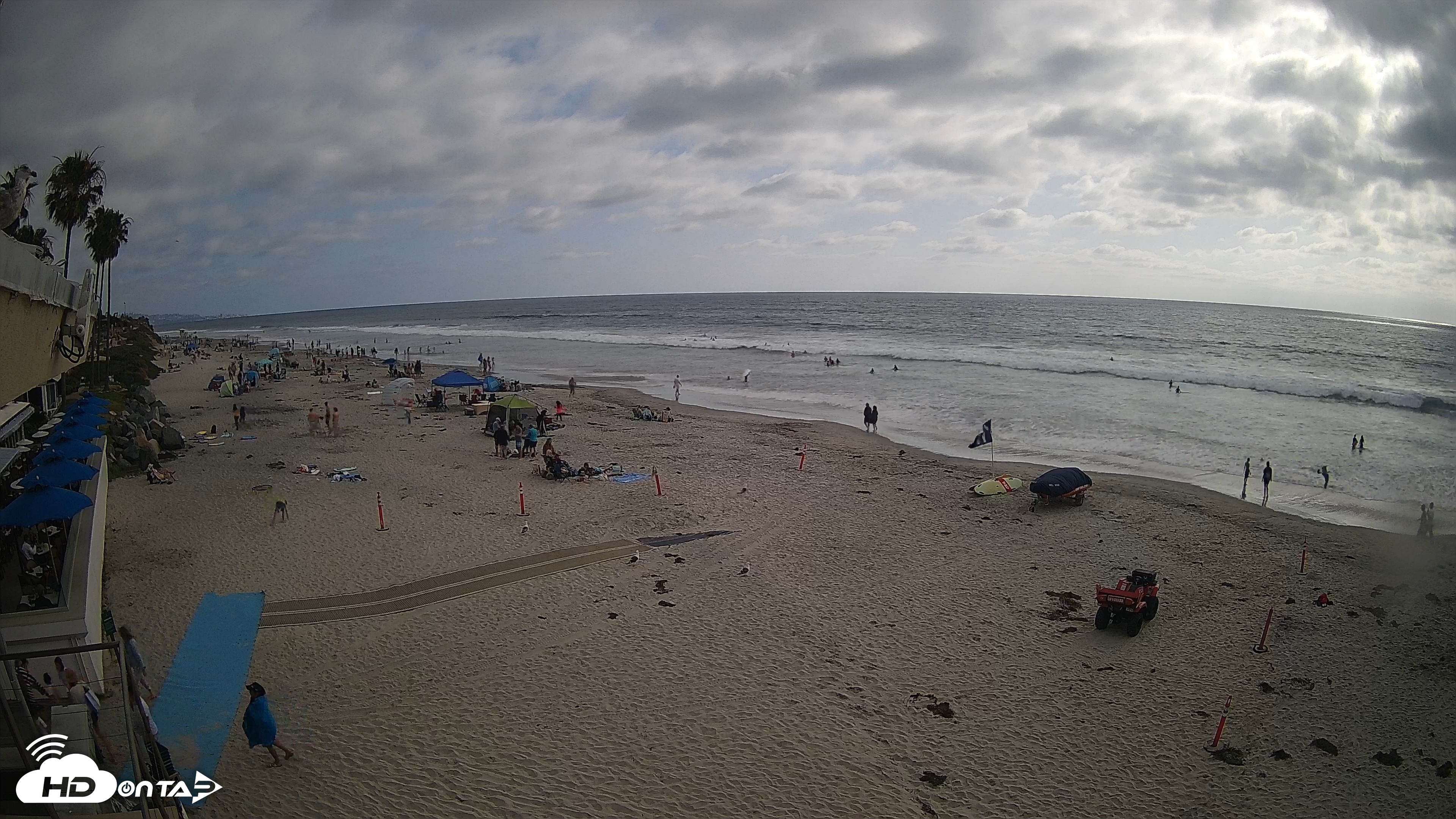 Snapshot of 17th St. Del Mar Beach - 4K SW Live Webcam taken May 23, 2026, 5:13pm PDT