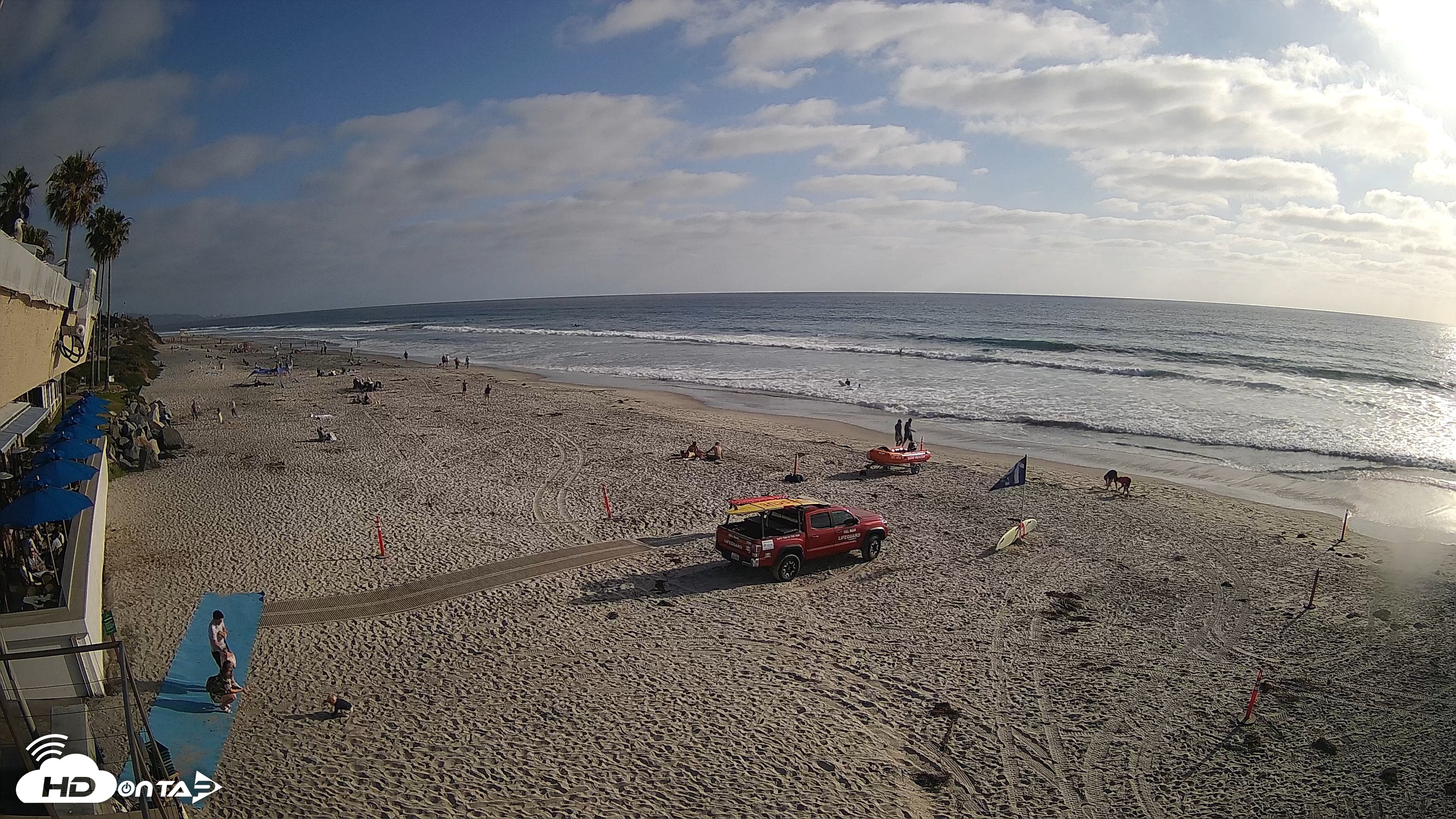 Snapshot of 17th St. Del Mar Beach - 4K SW Live Webcam taken May 22, 2026, 5:54pm PDT