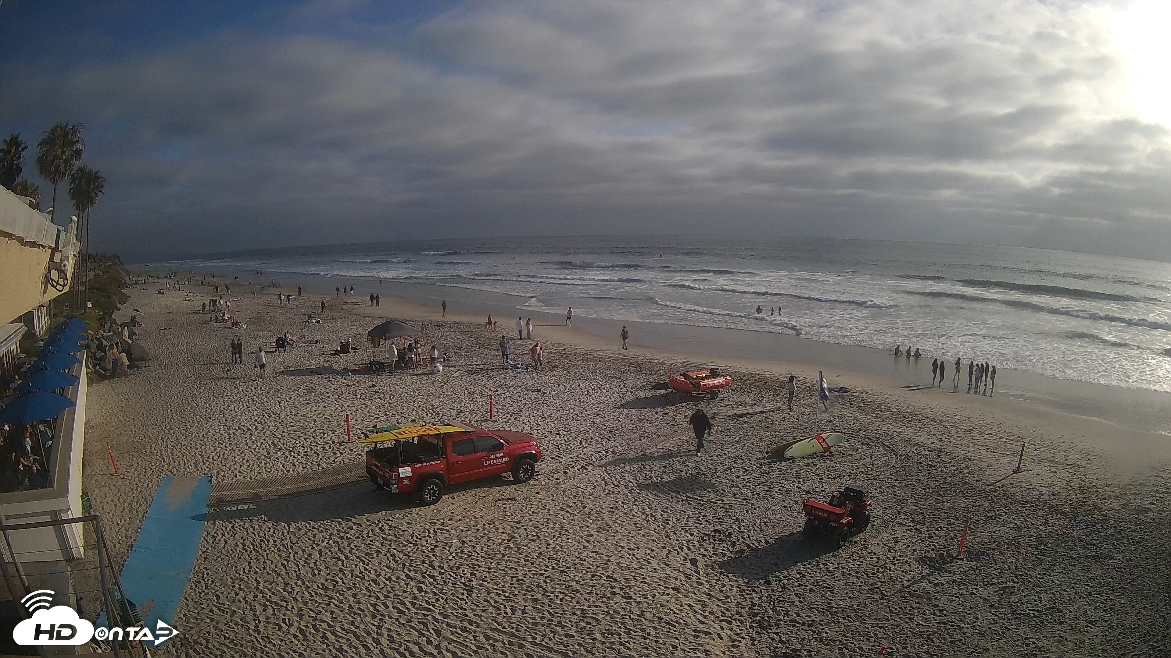 Snapshot of 17th St. Del Mar Beach - 4K SW Live Webcam taken Jun 5, 2026, 6:10pm PDT