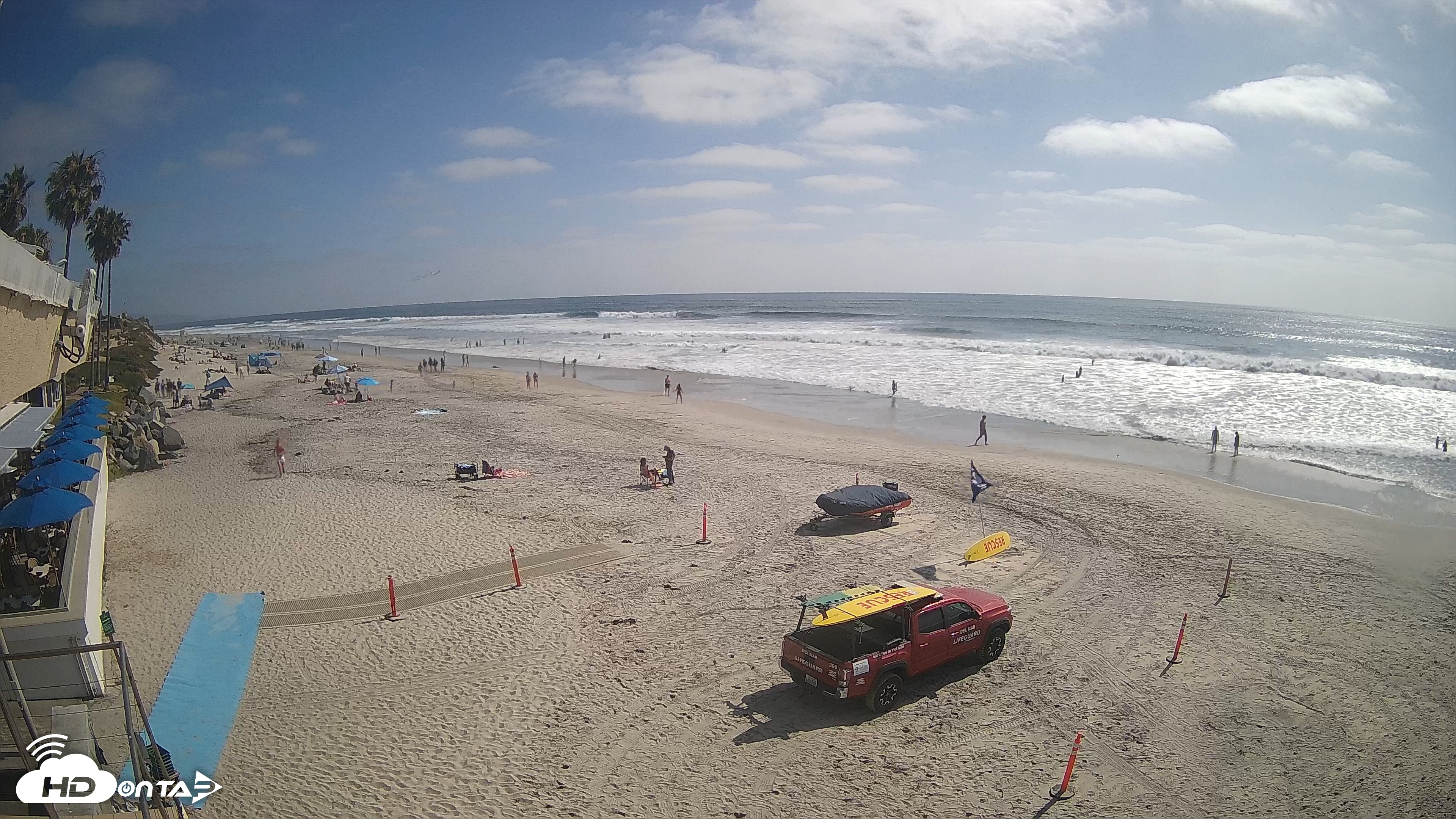 Snapshot of 17th St. Del Mar Beach - 4K SW Live Webcam taken Jun 1, 2026, 4:13pm PDT