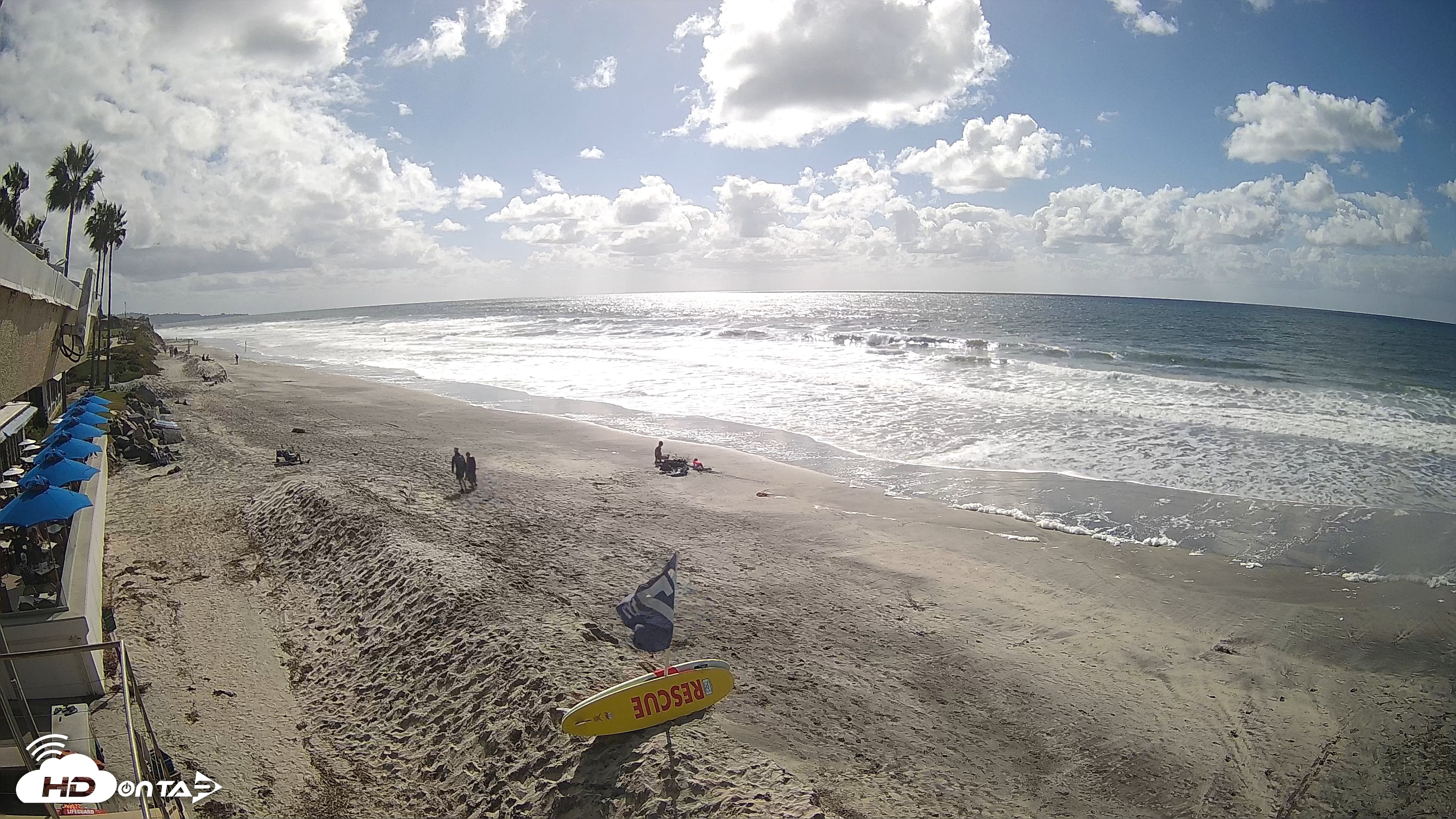 Snapshot of 17th St. Del Mar Beach - 4K SW Live Webcam taken Oct 12, 2026, 2:24pm PDT