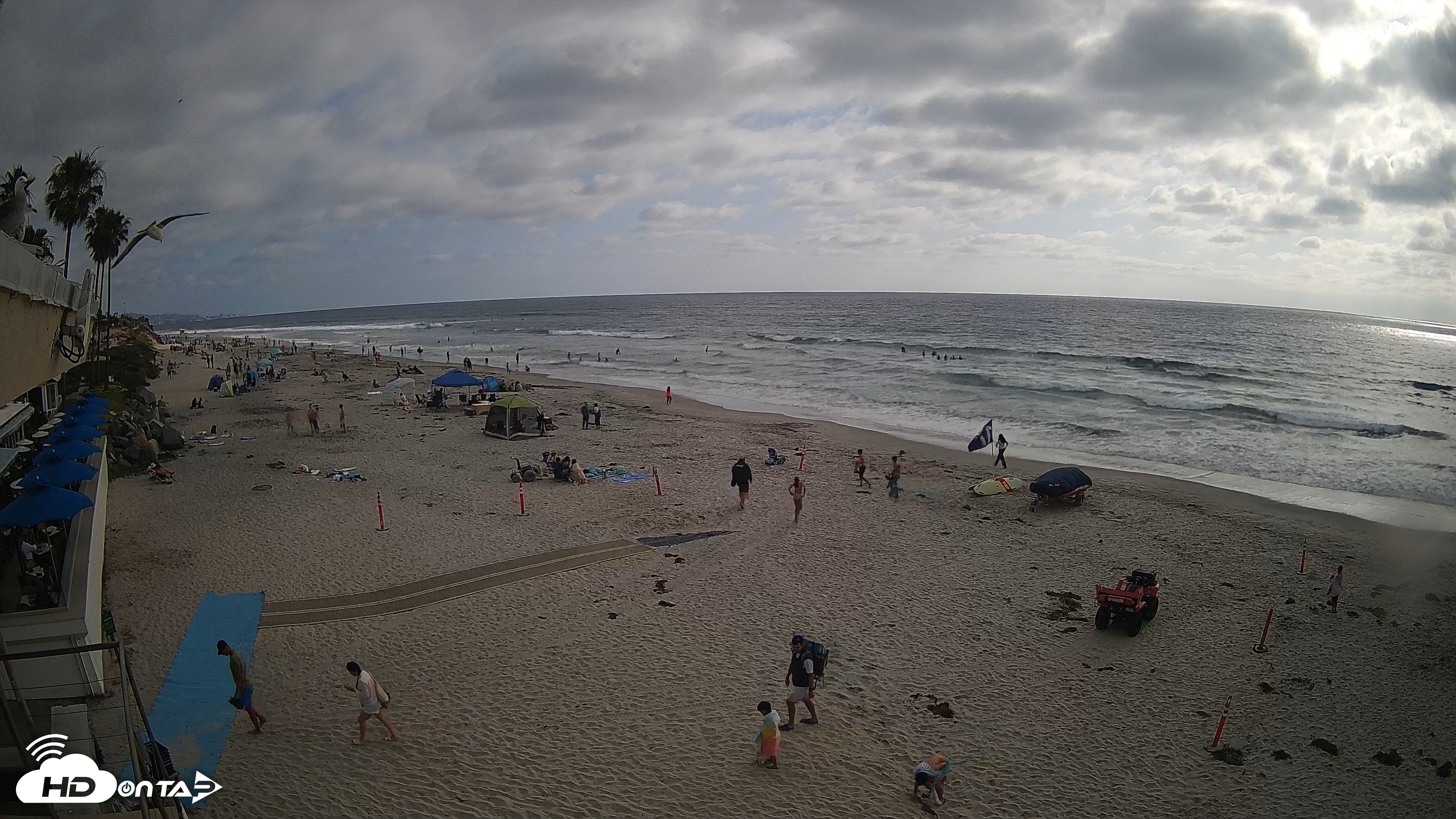 Snapshot of 17th St. Del Mar Beach - 4K SW Live Webcam taken May 23, 2026, 5:21pm PDT