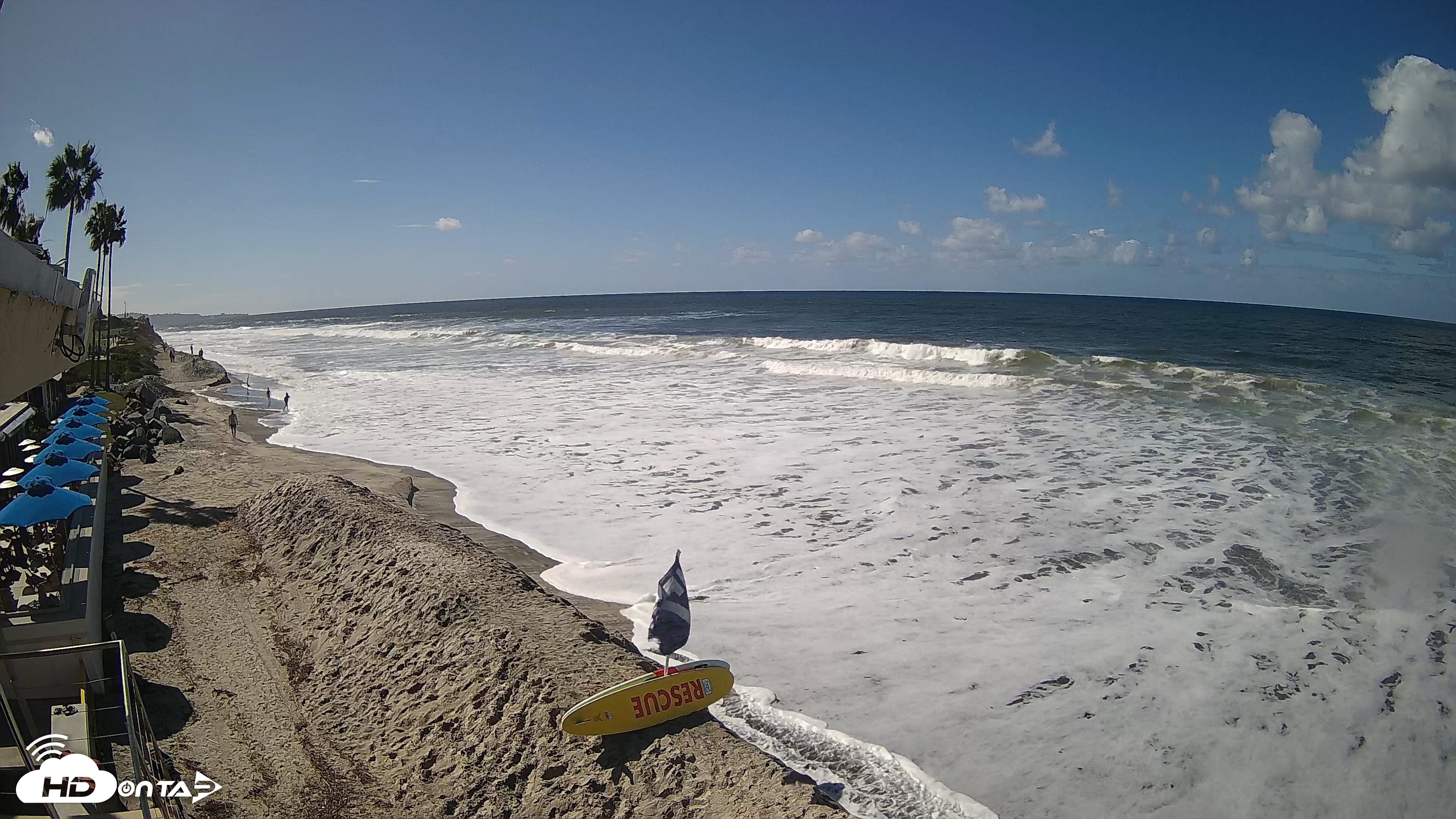 Snapshot of 17th St. Del Mar Beach - 4K SW Live Webcam taken Oct 12, 2026, 11:18am PDT