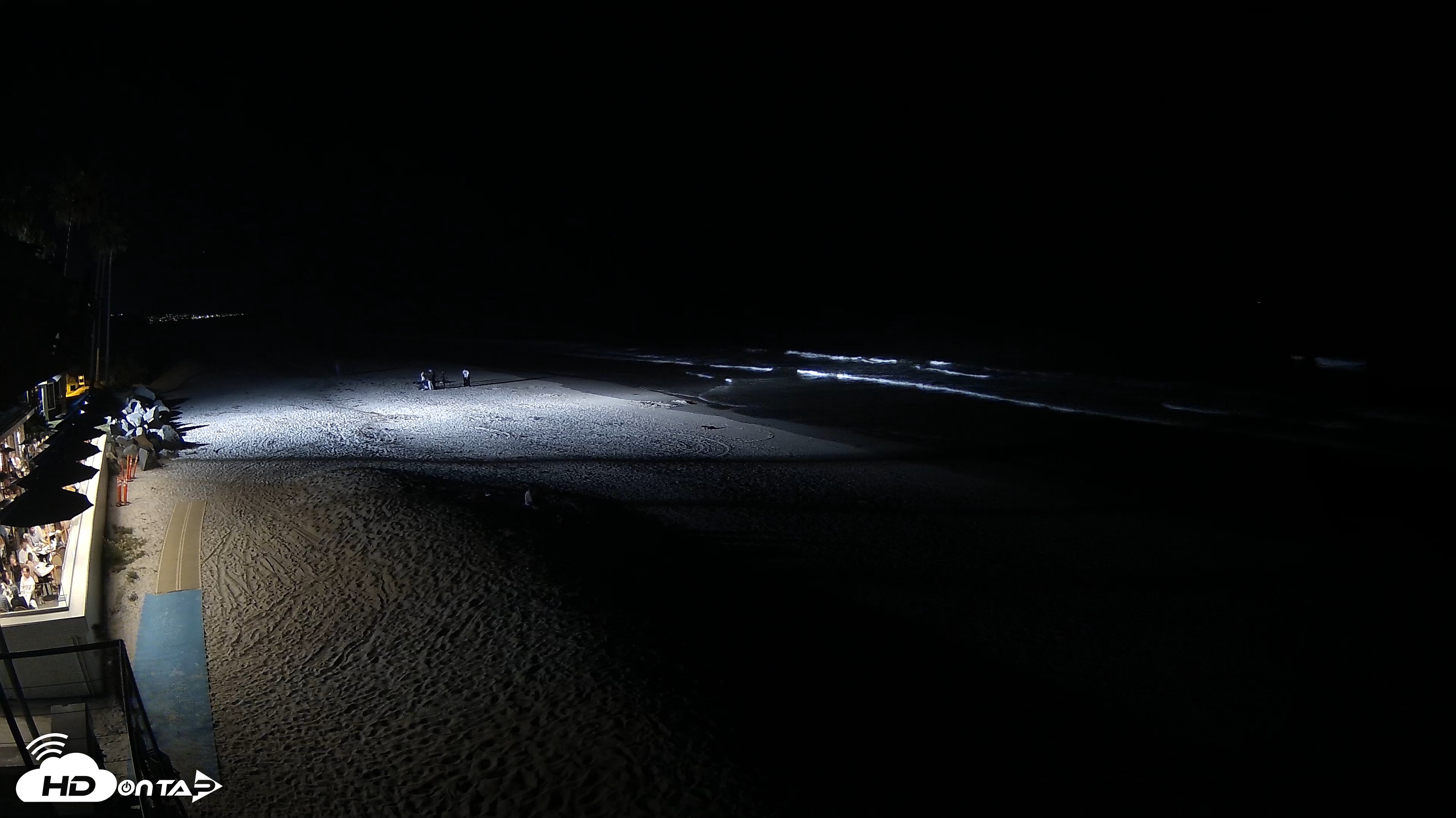 Snapshot of 17th St. Del Mar Beach - 4K SW Live Webcam taken Mar 7, 2026, 7:23pm PST