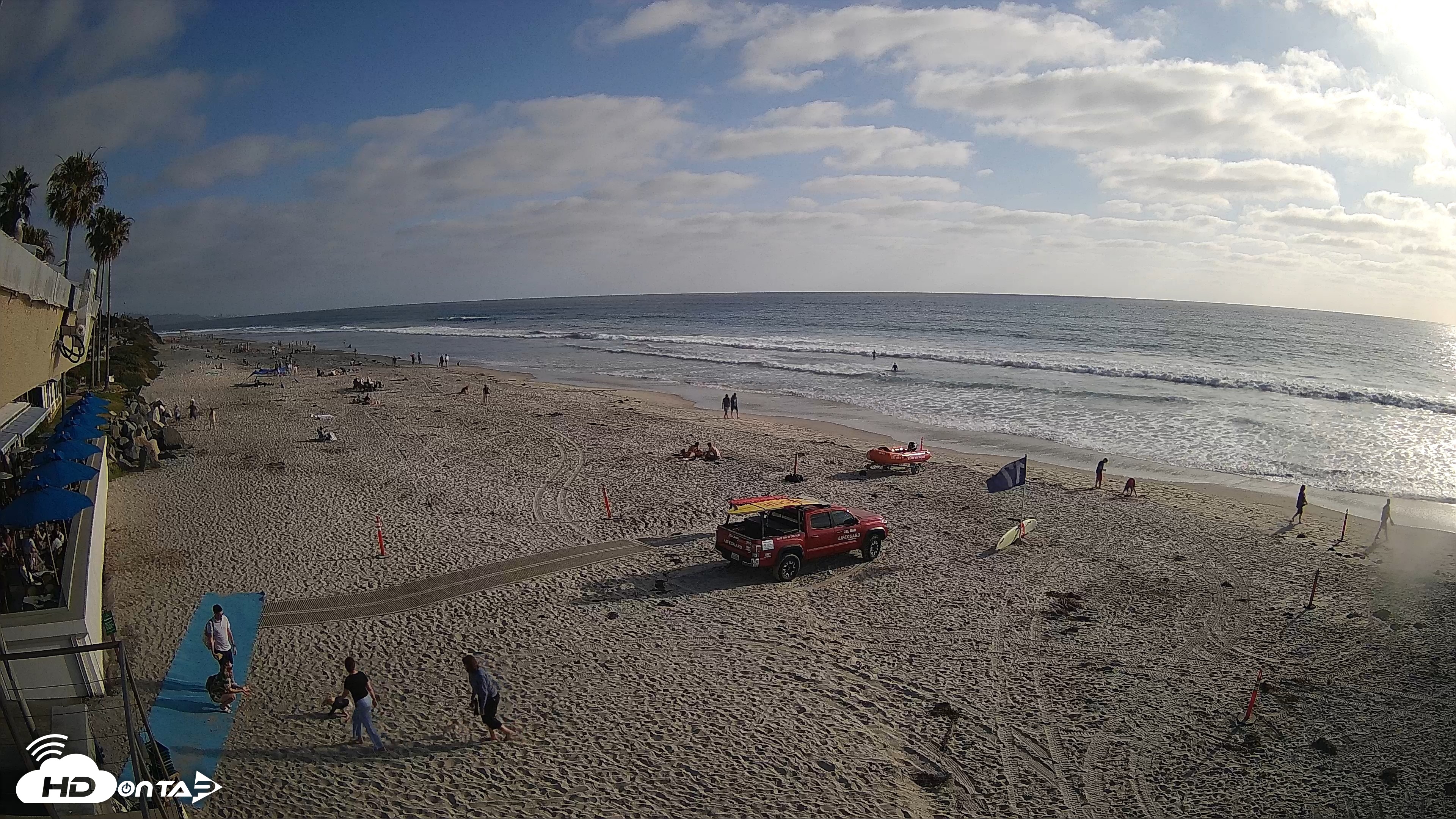 Snapshot of 17th St. Del Mar Beach - 4K SW Live Webcam taken May 22, 2026, 5:54pm PDT