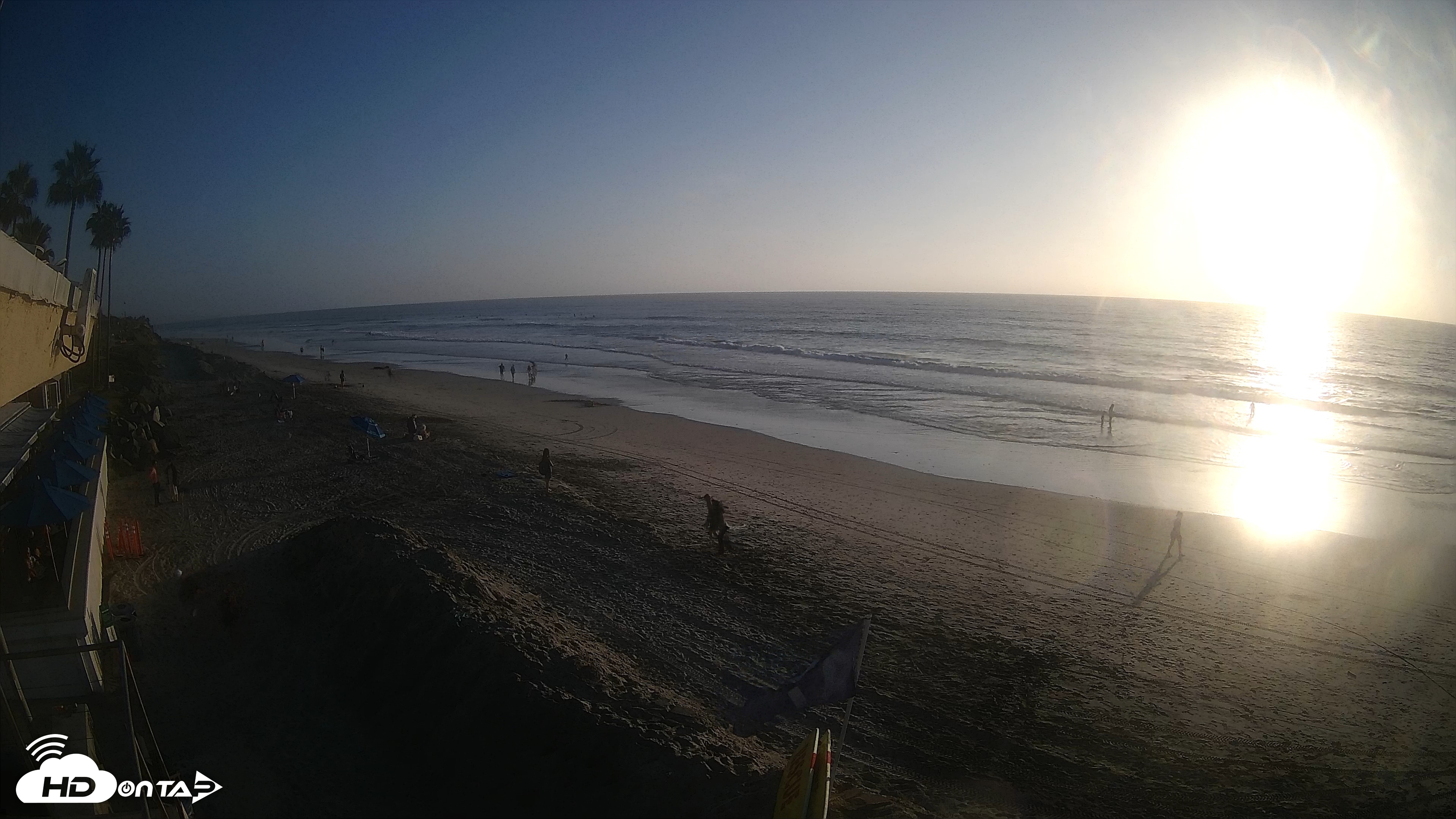 Snapshot of 17th St. Del Mar Beach - 4K SW Live Webcam taken Oct 1, 2026, 5:51pm PDT