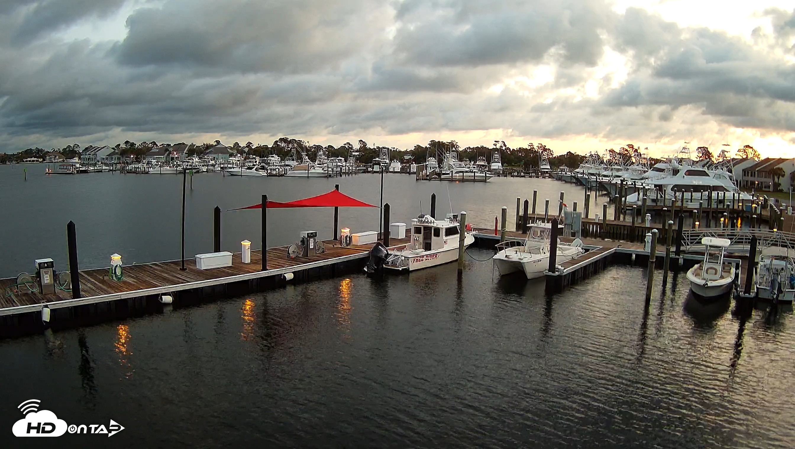 Snapshot of Point South Bay Point Marina Live Webcam taken May 12, 2025, 5:39am CDT