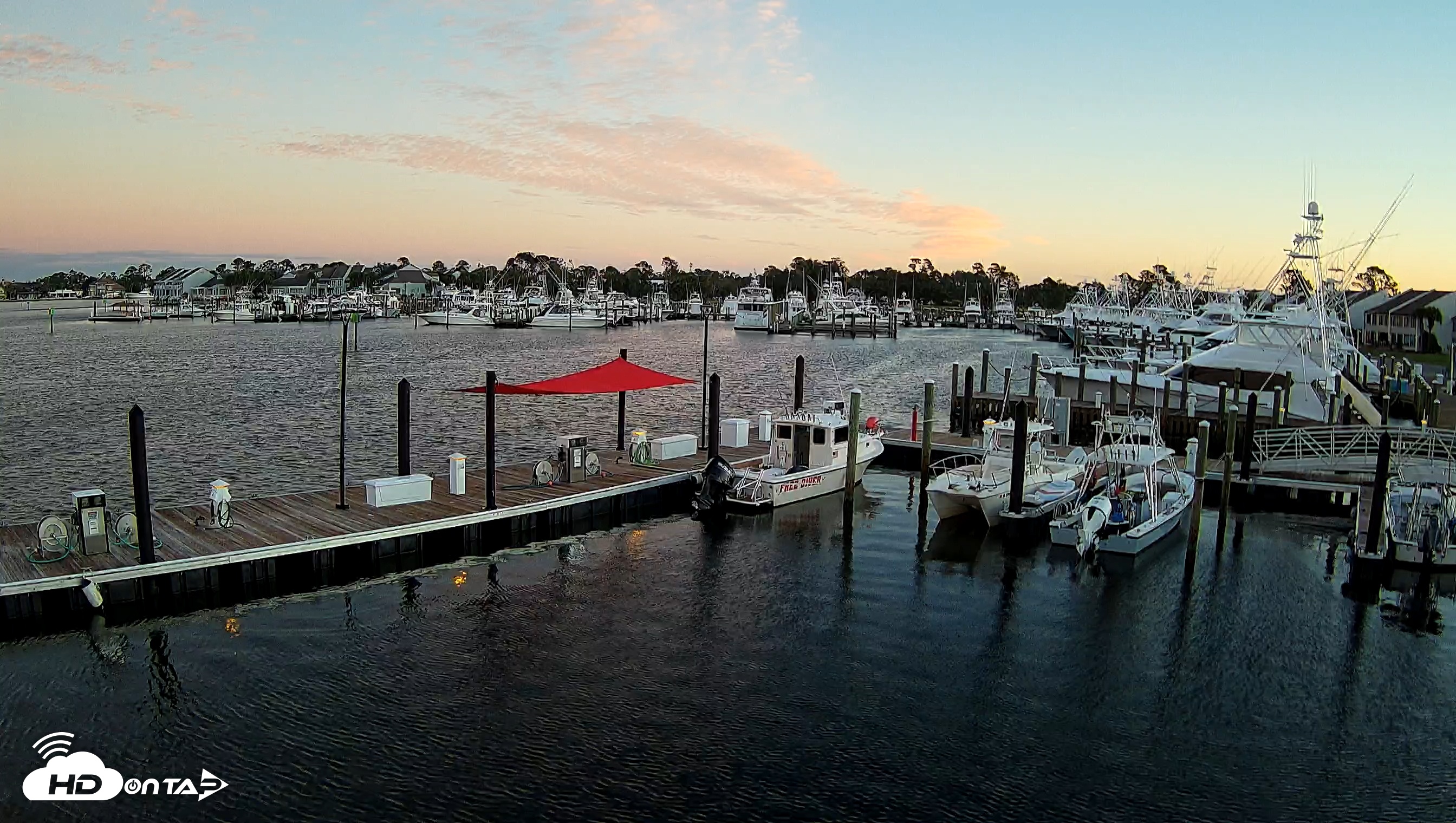 Snapshot of Point South Bay Point Marina Live Webcam taken Oct 11, 2025, 6:41am CDT