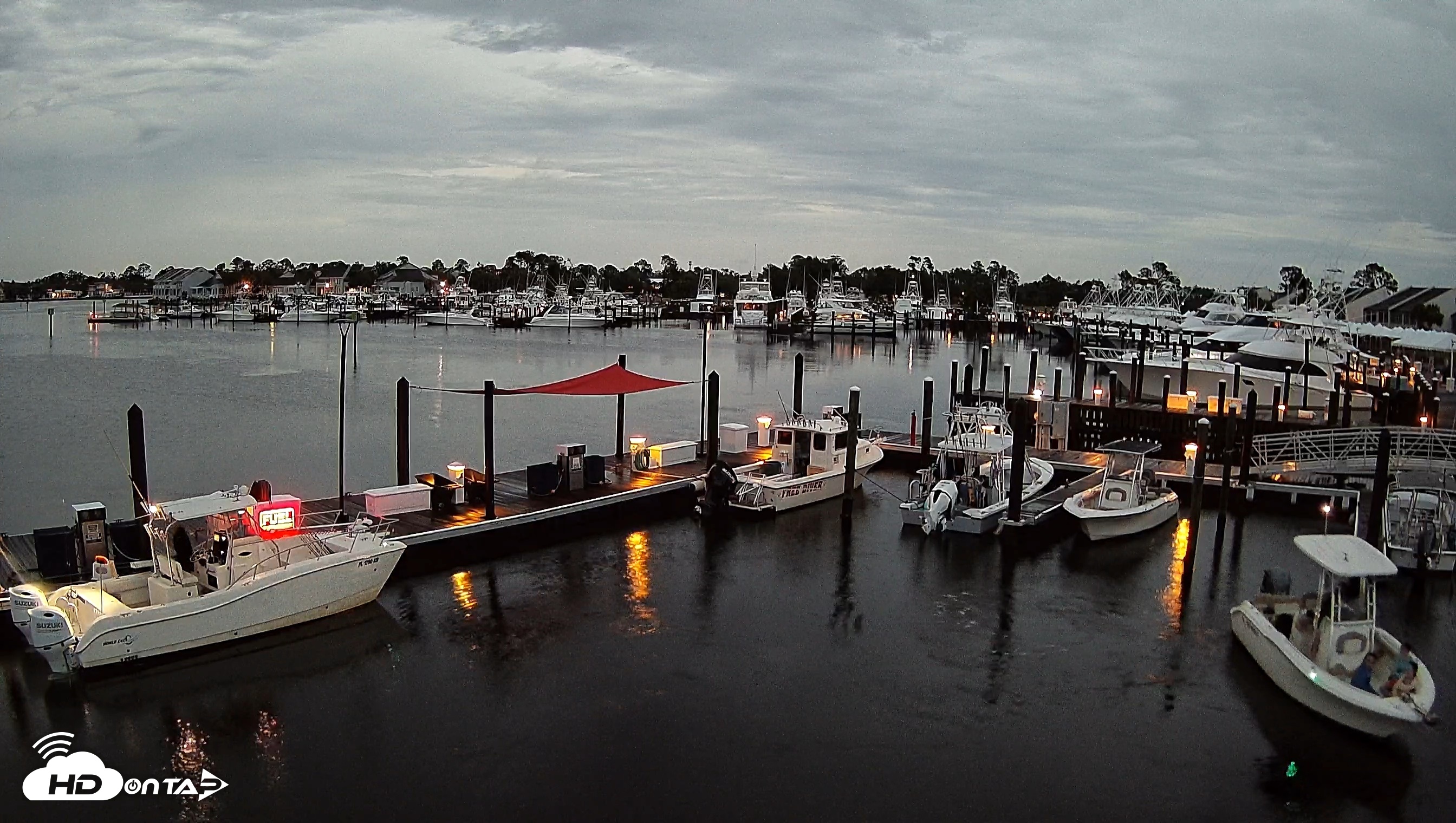 Snapshot of Point South Bay Point Marina Live Webcam taken Jun 16, 2026, 7:58pm CDT