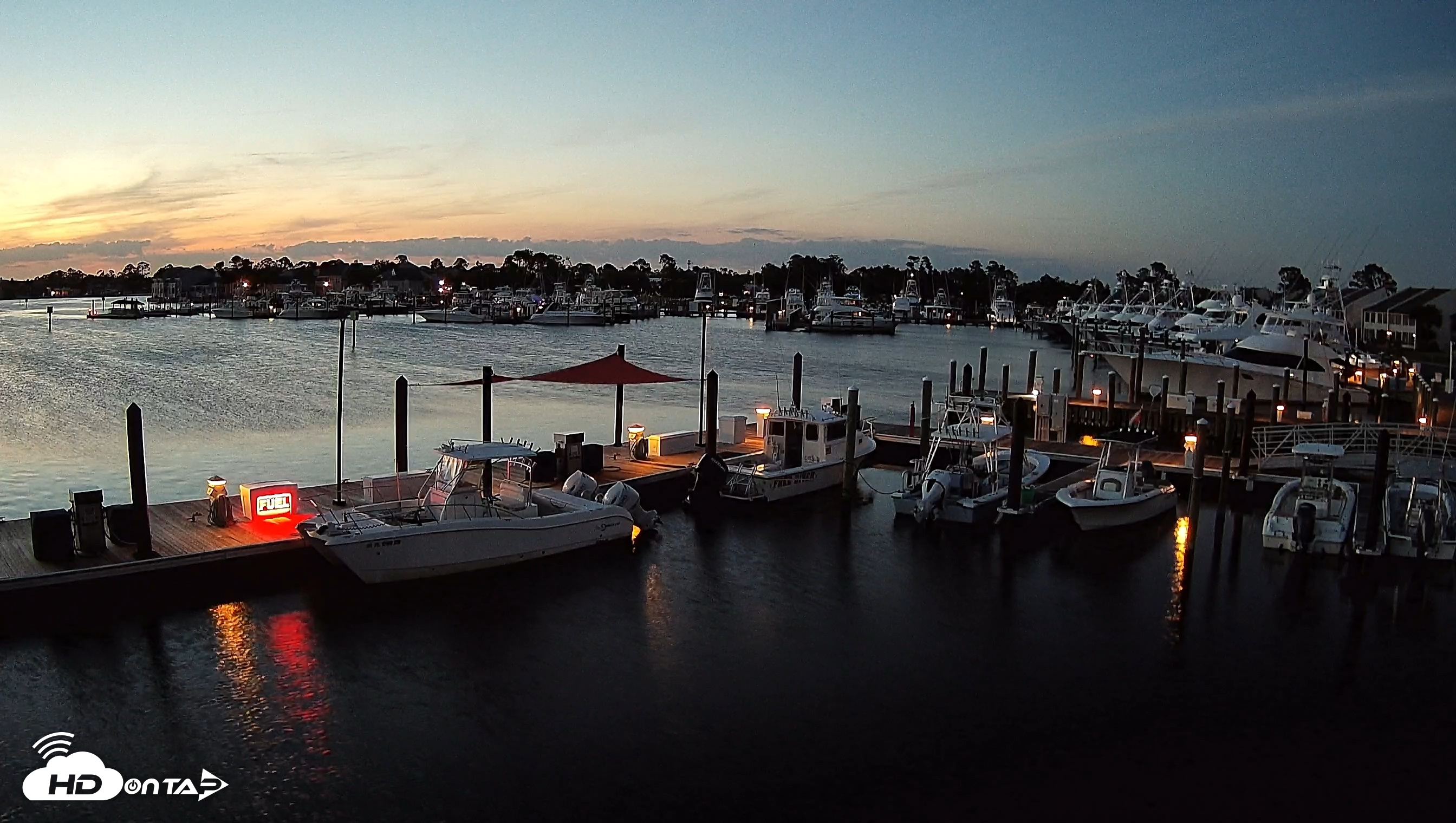 Snapshot of Point South Bay Point Marina Live Webcam taken Jun 5, 2026, 8:08pm CDT